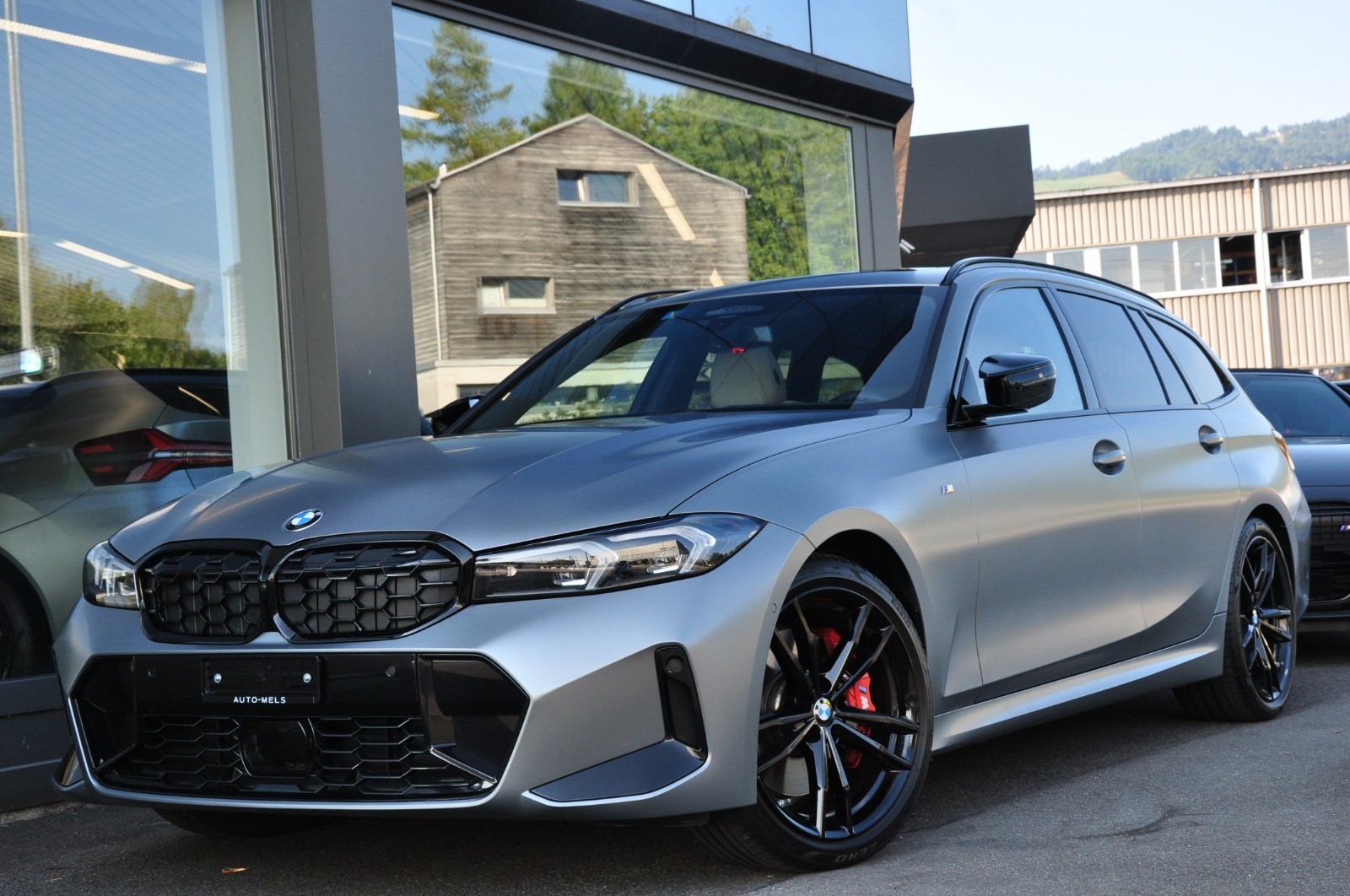 BMW M340i xDrive 48V Touring Steptronic M Sport Pro ** 4JAHRE WERKSGARANTIE**-showroom-element-2