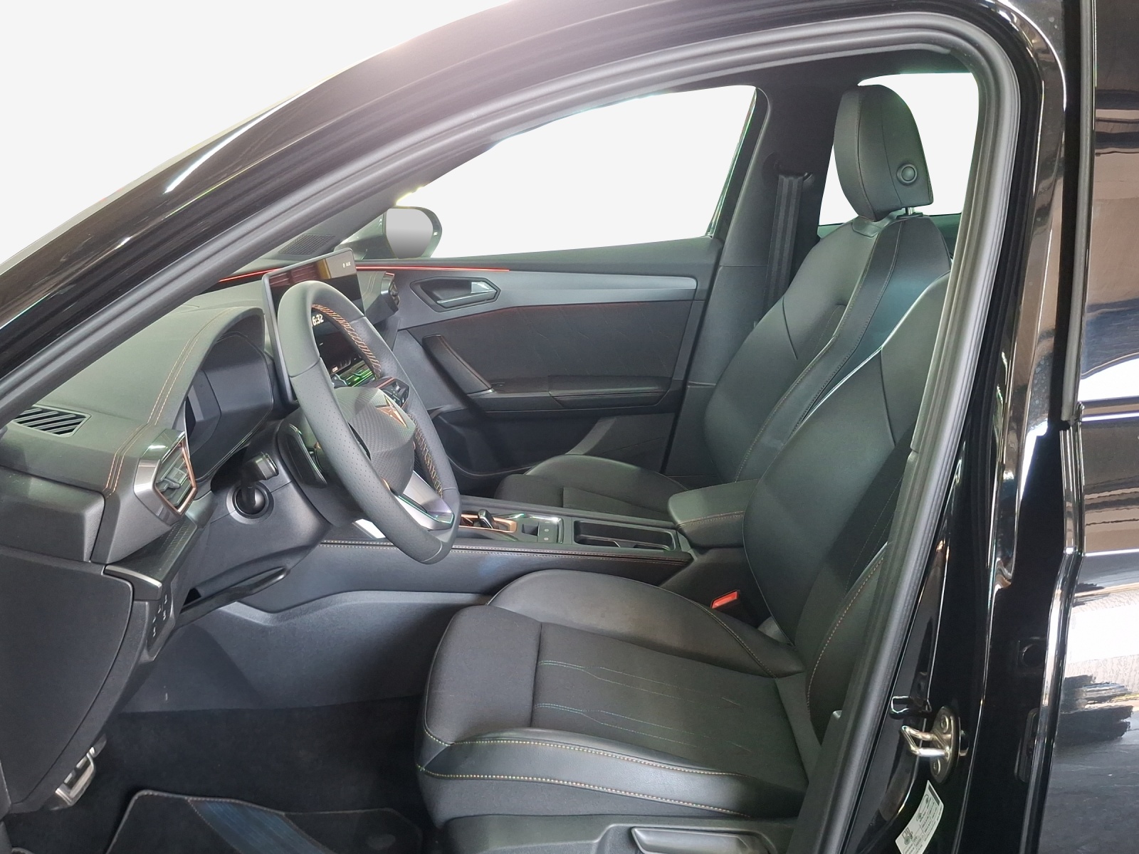 CUPRA LEON ST 1.5 eTSI DSG-image-7