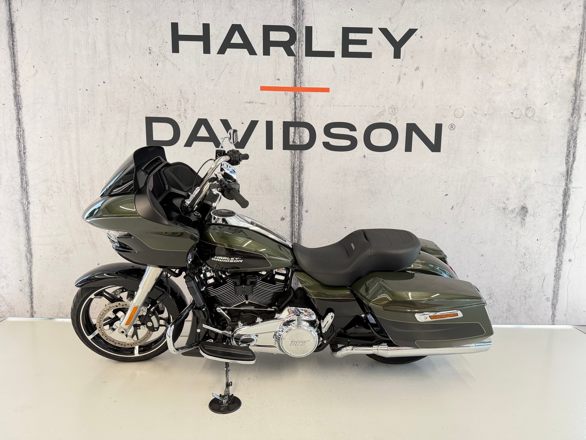HARLEY-DAVIDSON FLTRX Road Glide 117-image-3