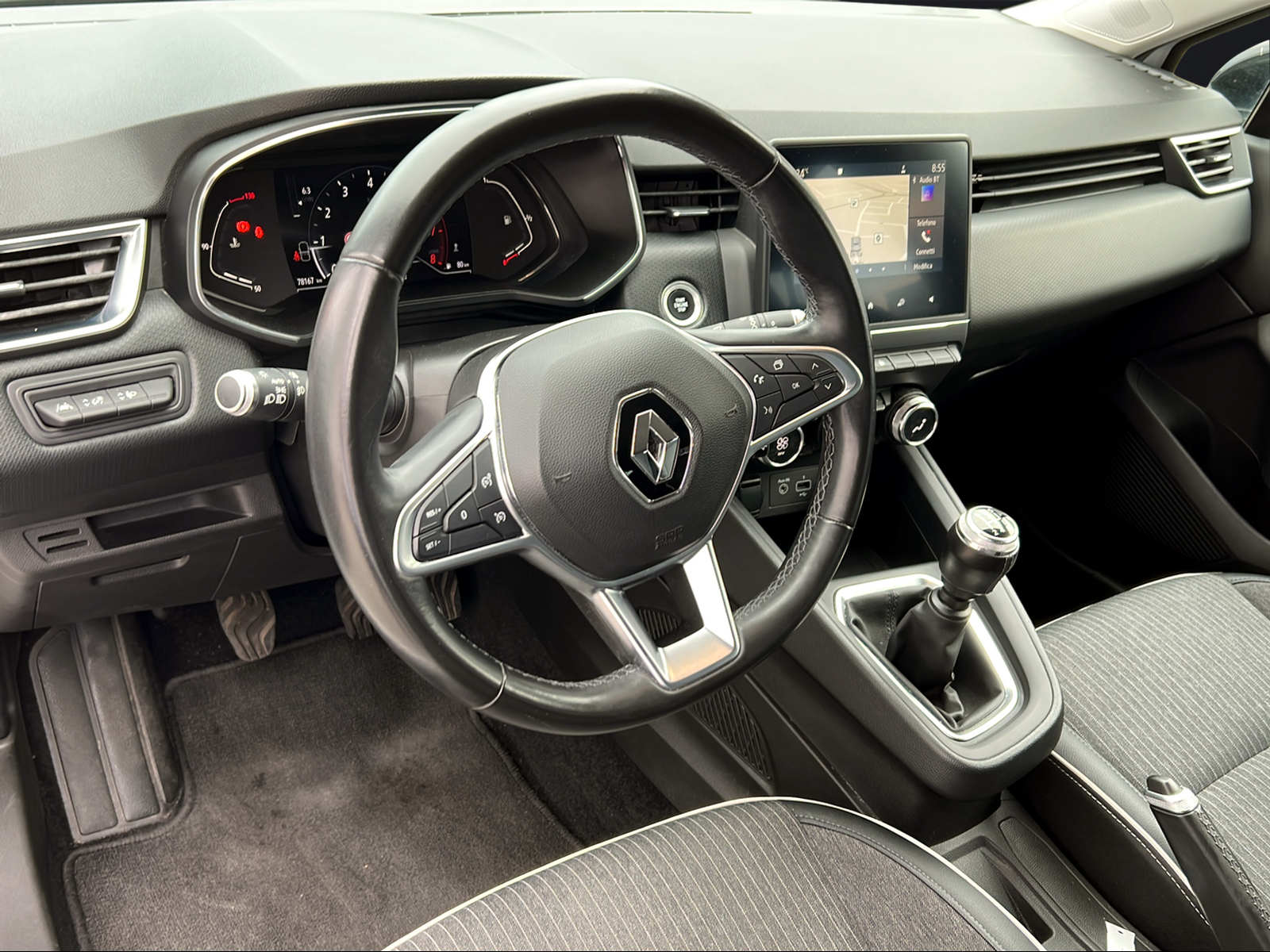 RENAULT Clio 1.0 Intens-image-8