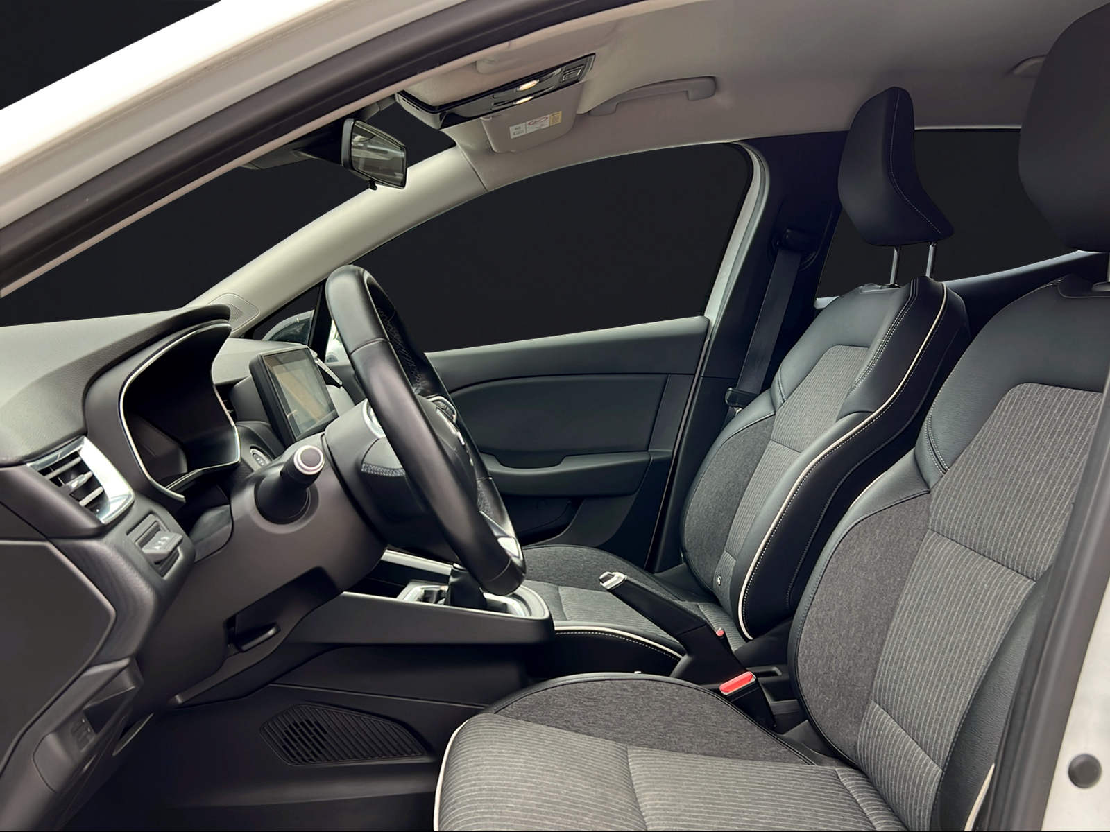 RENAULT Clio 1.0 Intens-image-6
