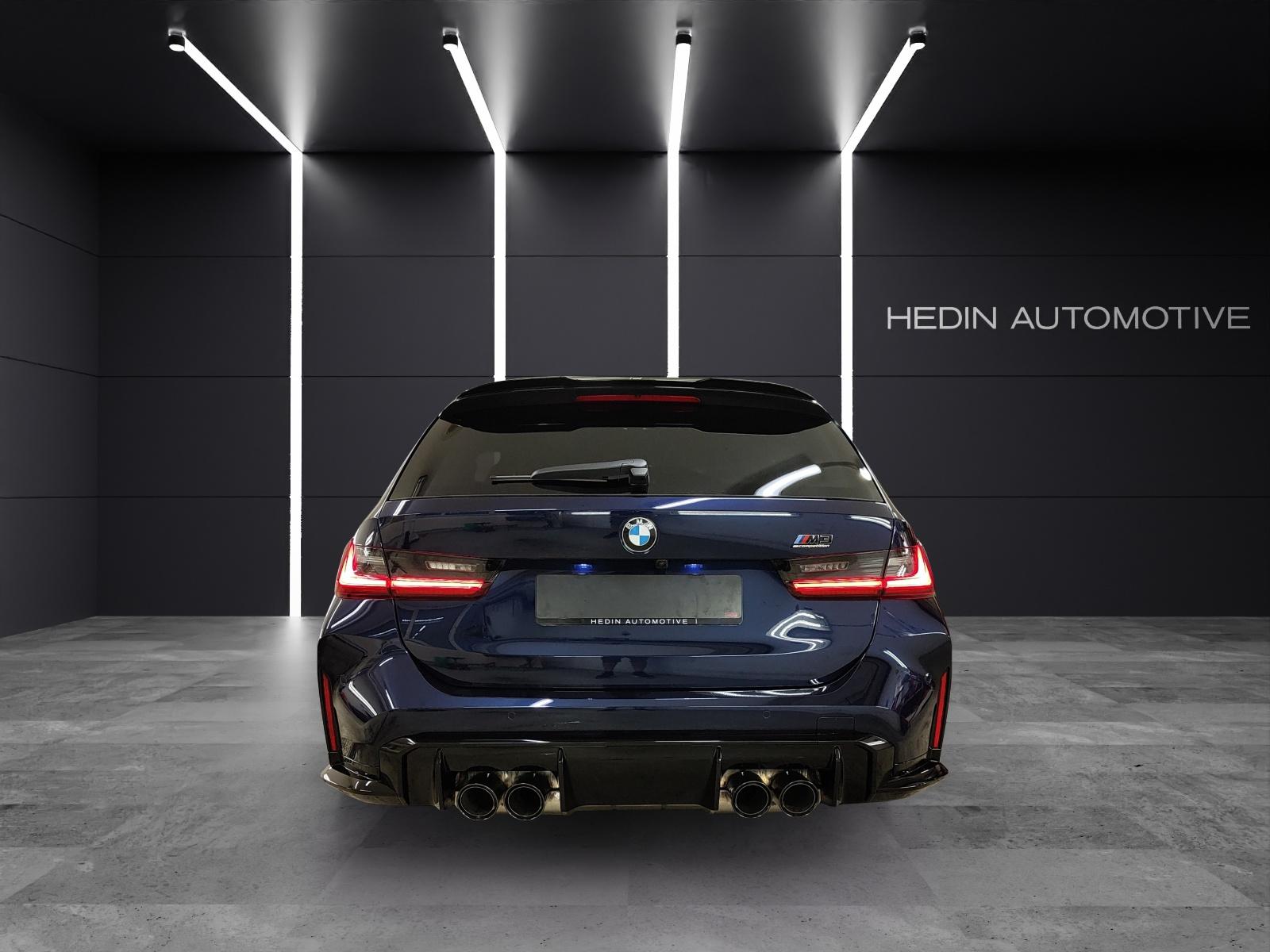 BMW M3 Competition xDrive Touring-image-4