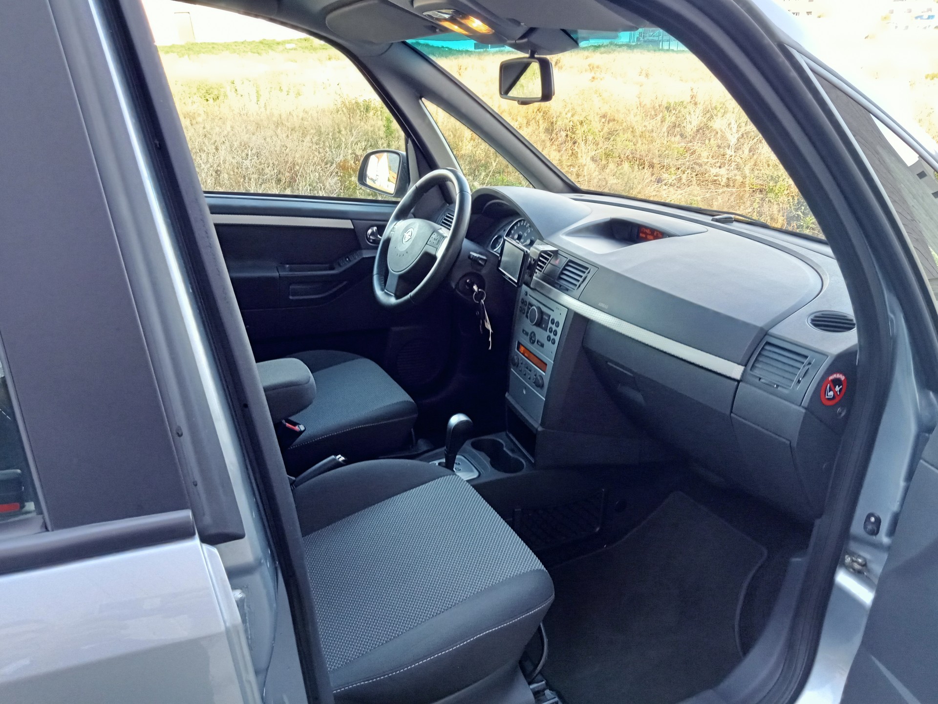 OPEL Meriva 1.6i-16 TP Enjoy-image-9