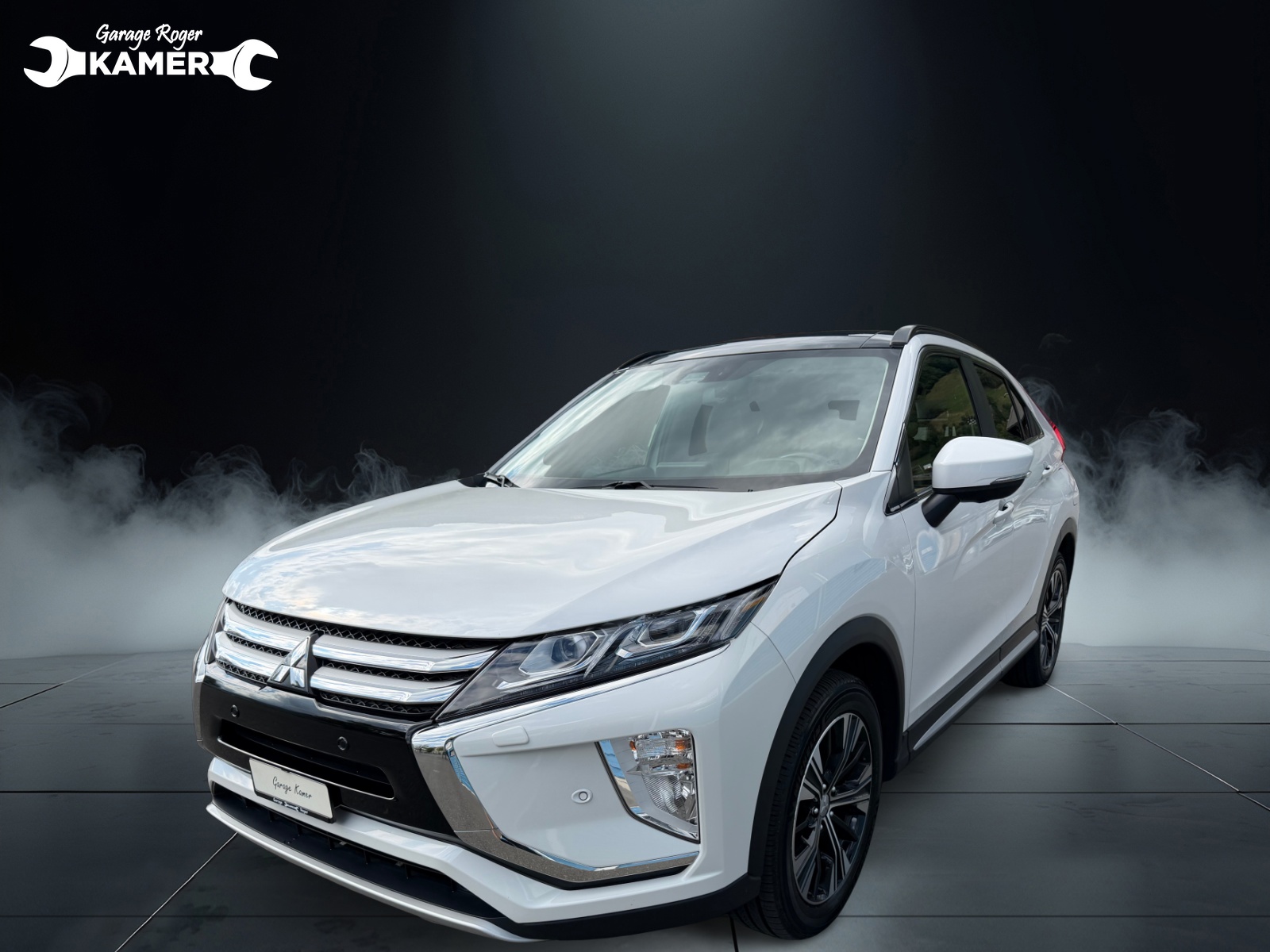 MITSUBISHI Eclipse Cross 1.5 T-Mivec Diamond 4WD CVT-showroom-element-1