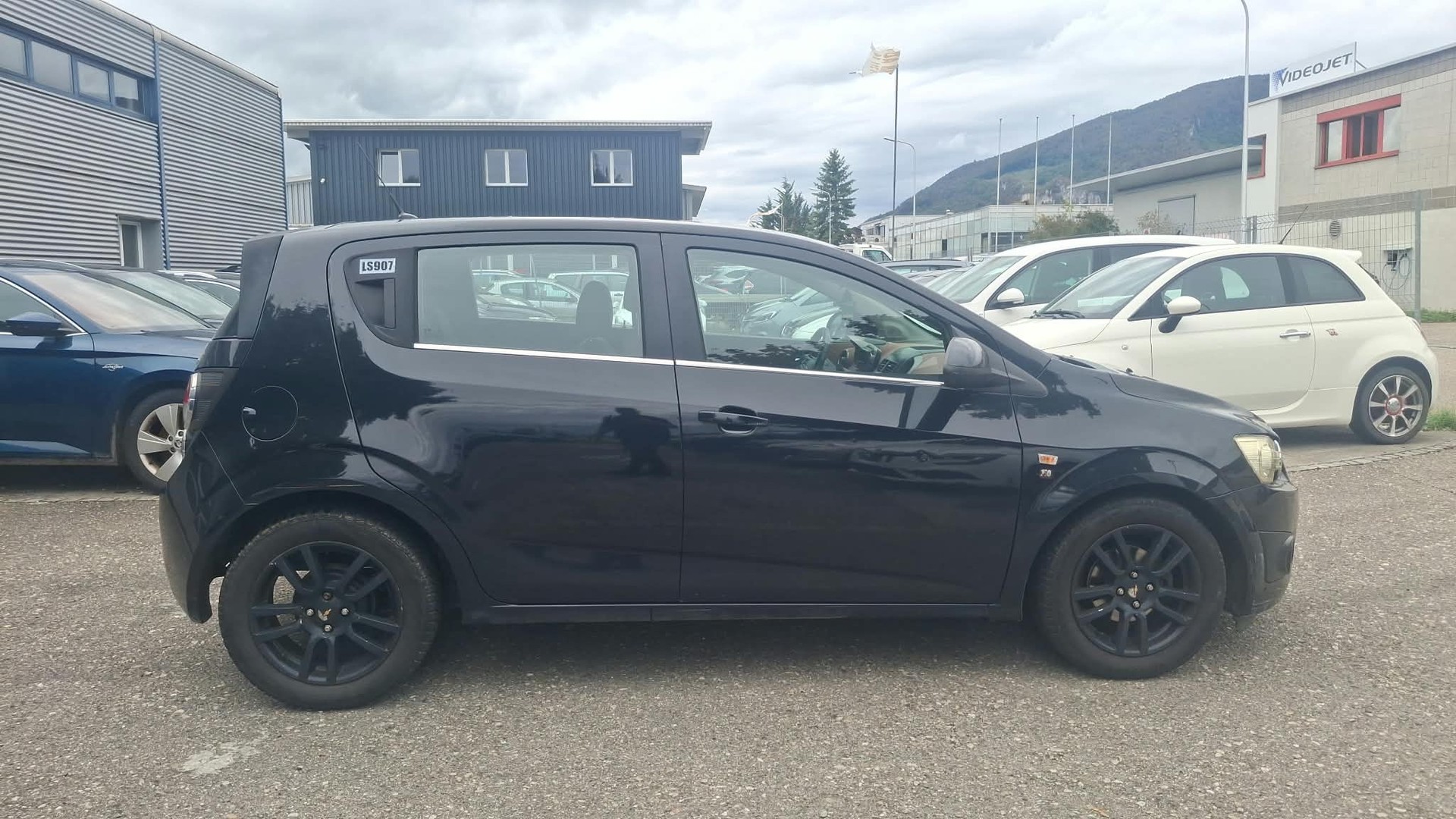 CHEVROLET Aveo 1.4 LTZ-image-1