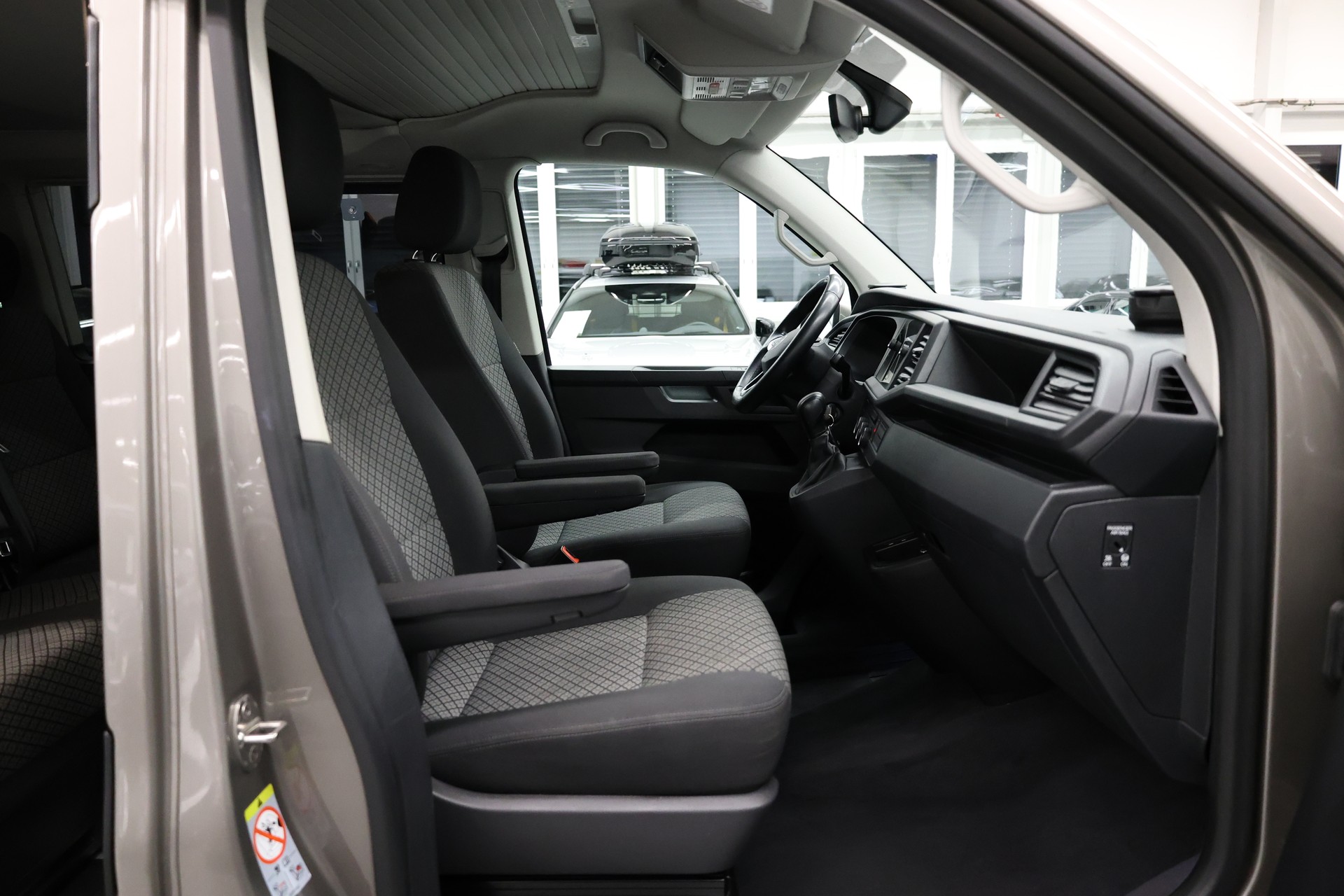 VW T6.1 California 3000 2.0 TDI 150 Beach Liberty Spirit DSG-image-19