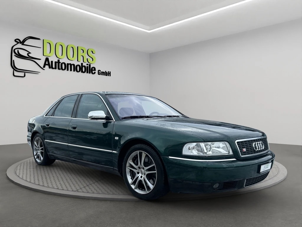 AUDI S8 4.2 quattro