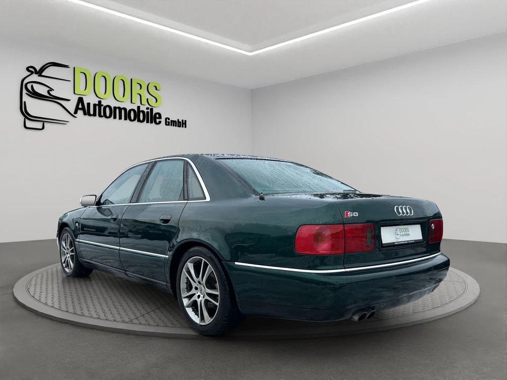AUDI S8 4.2 quattro-showroom-element-3