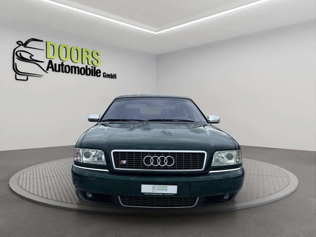 AUDI S8 4.2 quattro-showroom-element-1