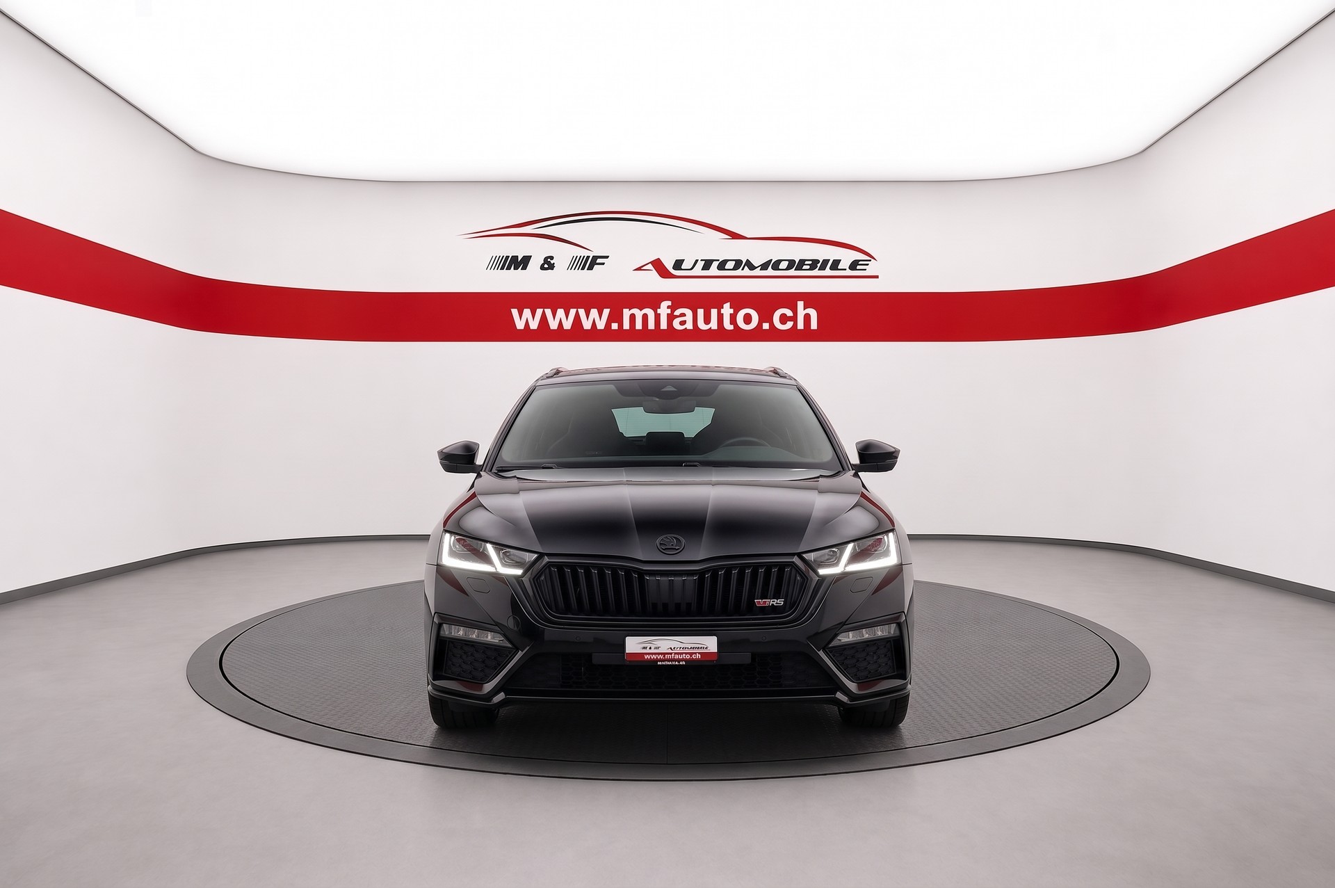 SKODA Octavia Combi 2.0 TDI RS 4x4 DSG-showroom-element-1
