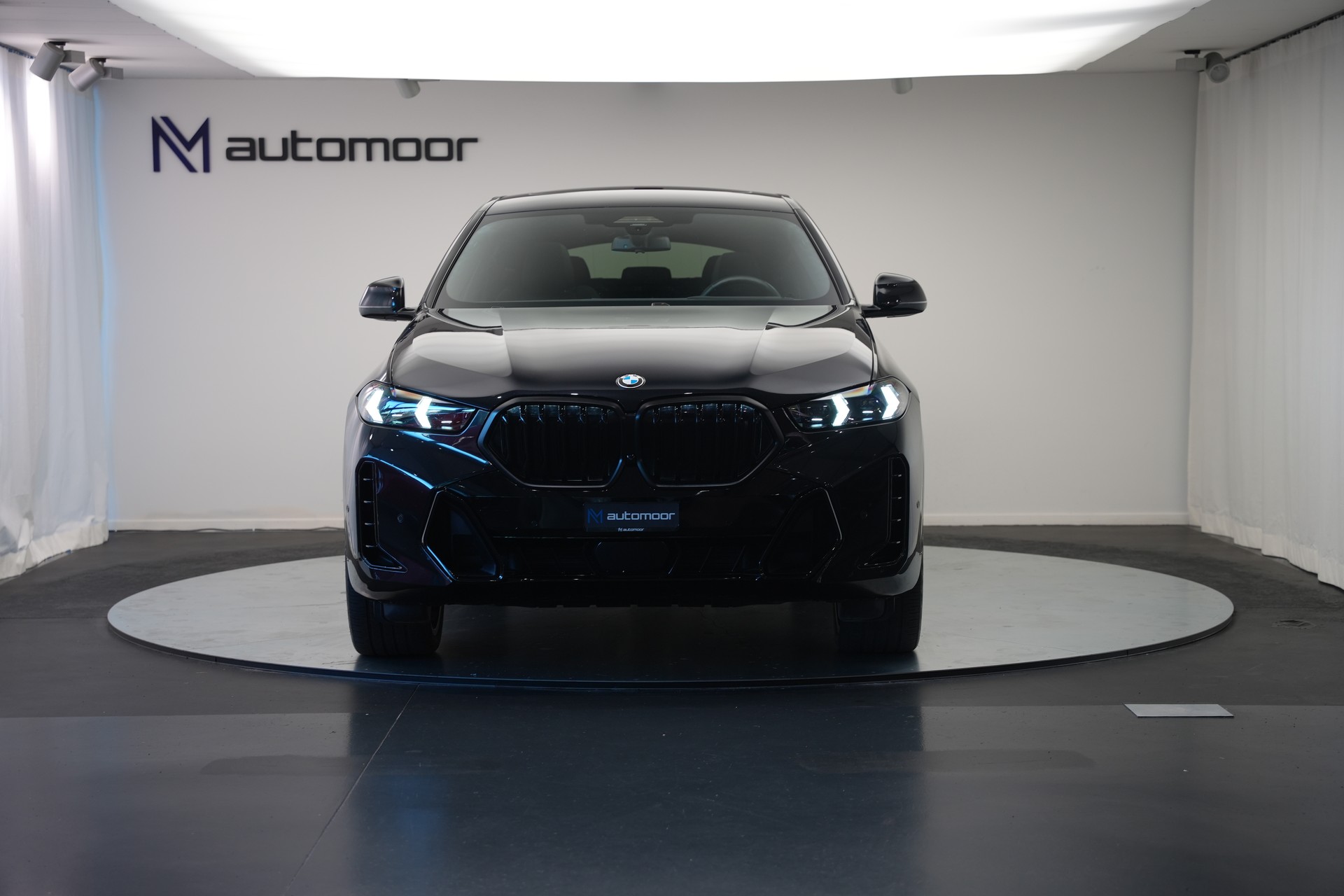 BMW X6 xDrive 48V 30d M Sport Pro Steptronic *CH-Fahrzeug* *Panorama* *Head-Up*-showroom-element-1