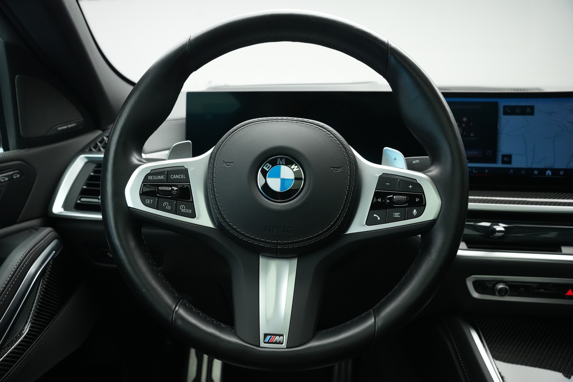 BMW X6 xDrive 48V 30d M Sport Pro Steptronic *CH-Fahrzeug* *Panorama* *Head-Up*-image-25