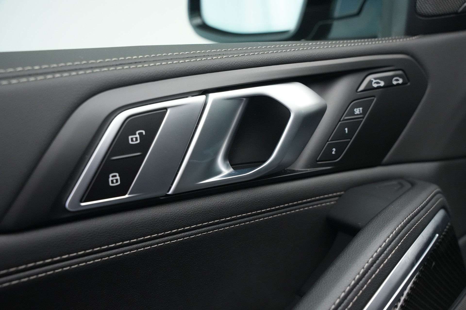 BMW X6 xDrive 48V 30d M Sport Pro Steptronic *CH-Fahrzeug* *Panorama* *Head-Up*-image-20