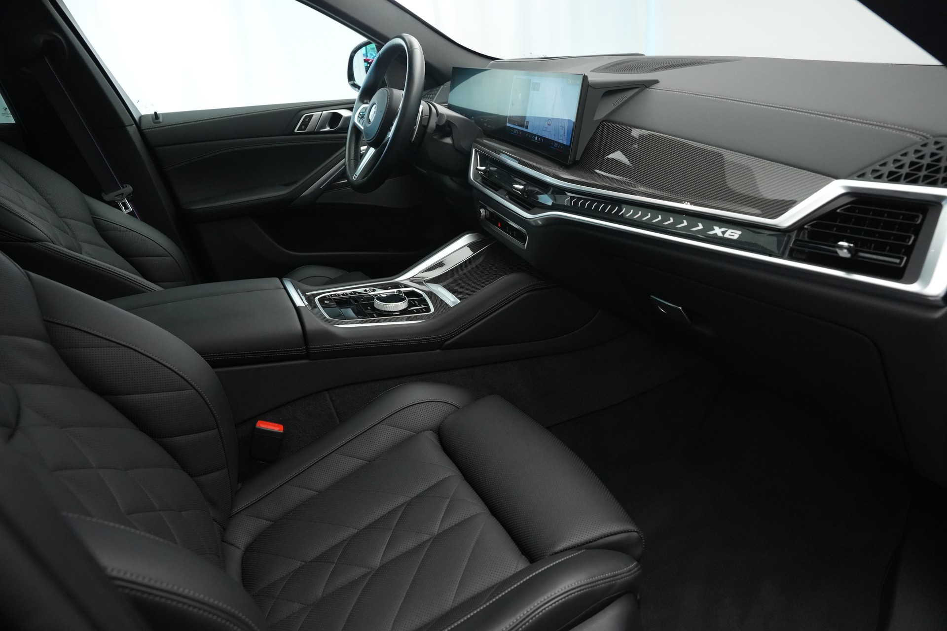 BMW X6 xDrive 48V 30d M Sport Pro Steptronic *CH-Fahrzeug* *Panorama* *Head-Up*-image-15