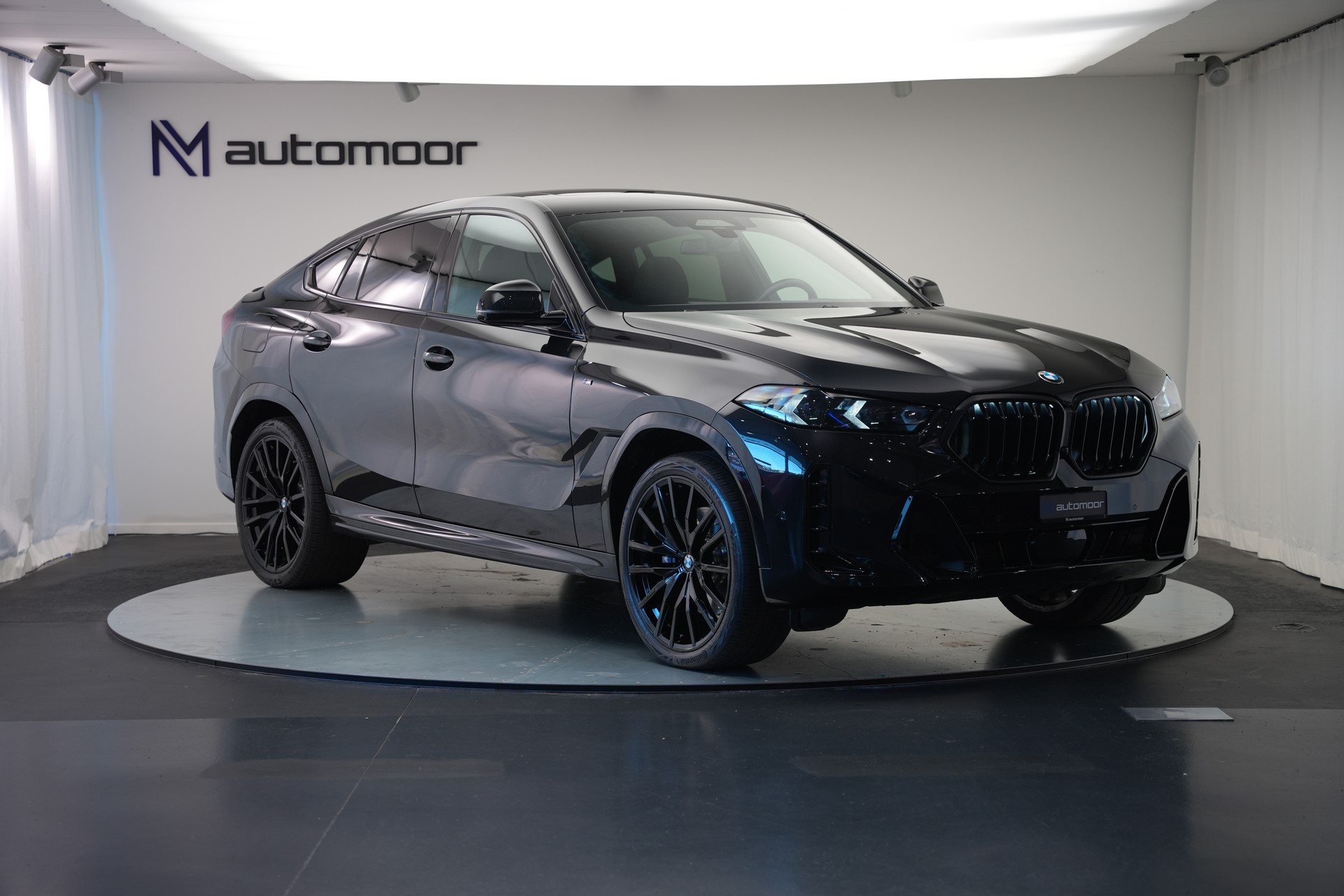 BMW X6 xDrive 48V 30d M Sport Pro Steptronic *CH-Fahrzeug* *Panorama* *Head-Up*-showroom-element-2