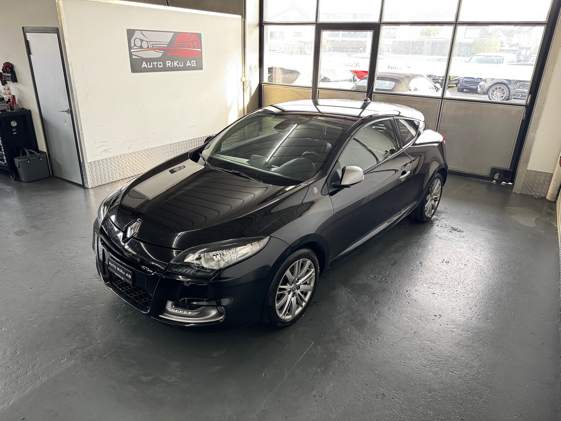 RENAULT Mégane 1.4 16V Turbo Expression-image-4