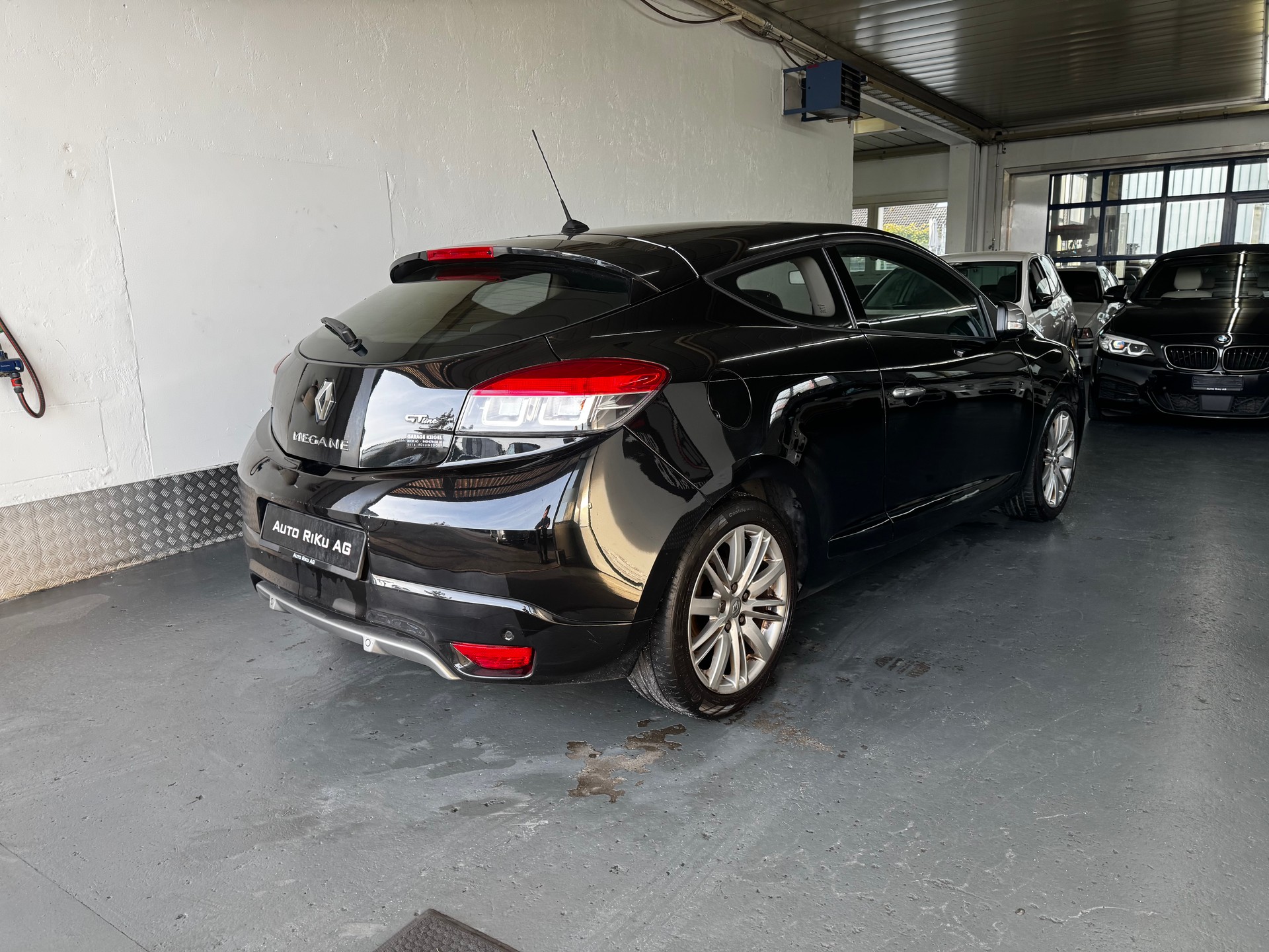 RENAULT Mégane 1.4 16V Turbo Expression-image-8