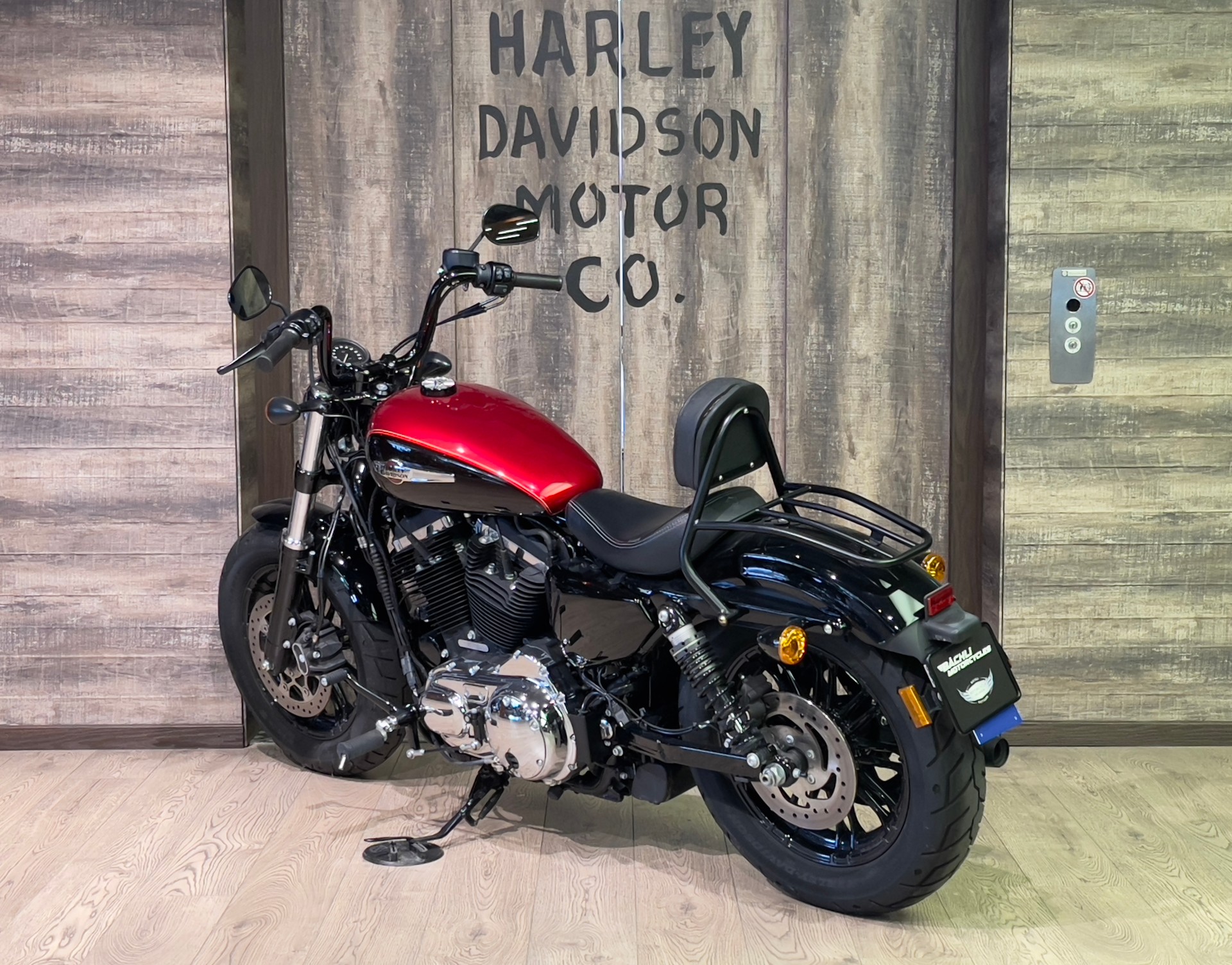 HARLEY-DAVIDSON XL1200XS-image-4