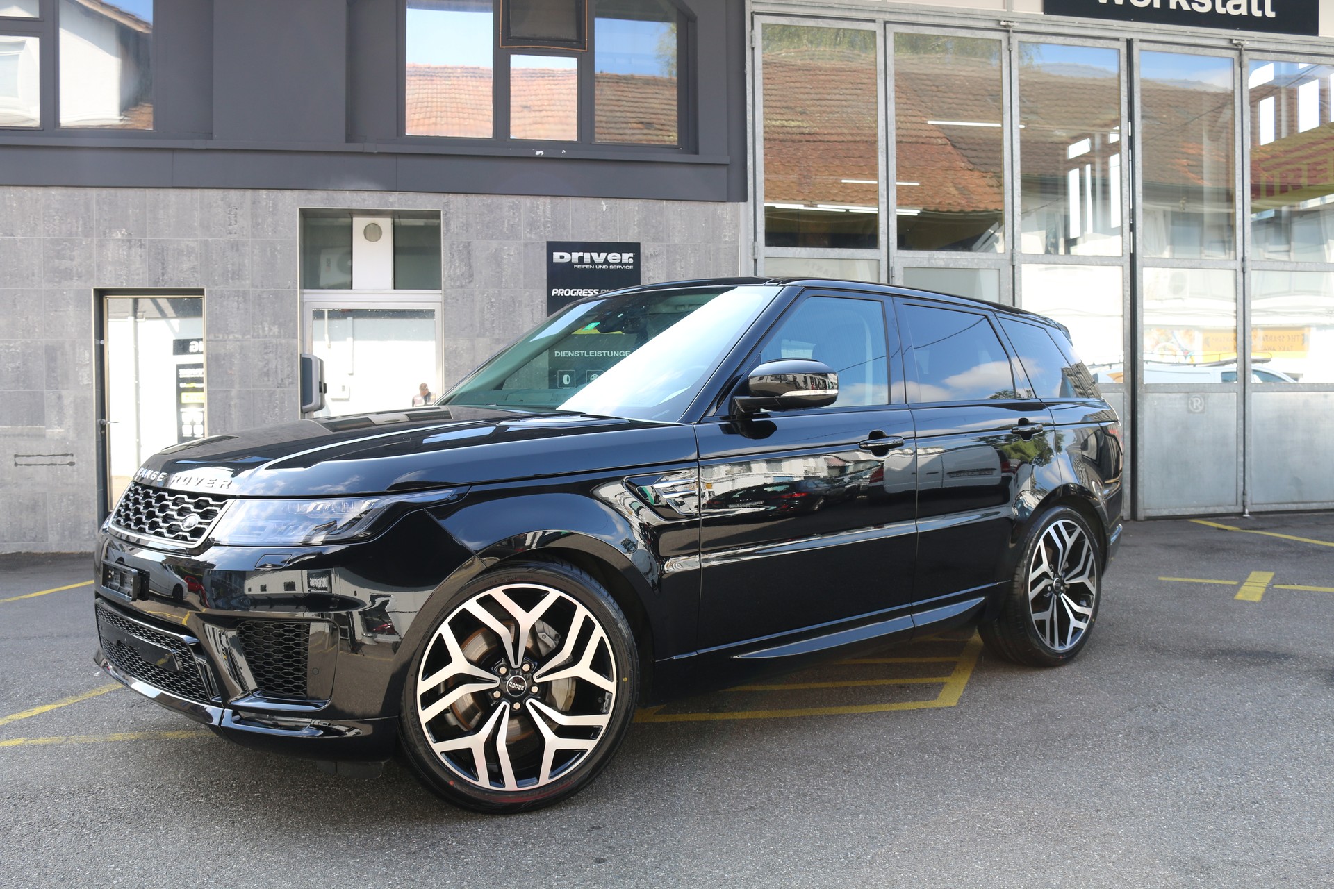 LAND ROVER Range Rover Sport D250 3.0D I6 MHEV SE Automatic-image-7