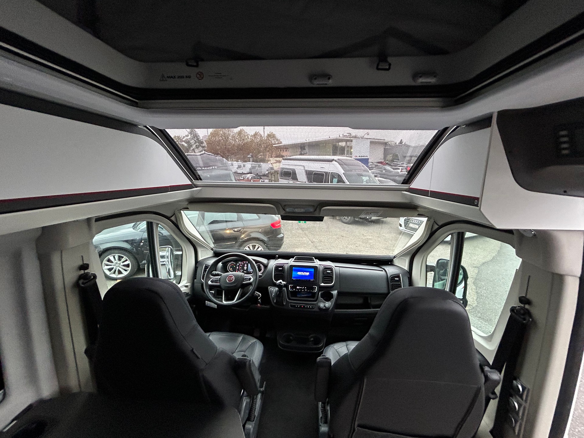 ADRIA Twin Sports 640 SGX-image-12