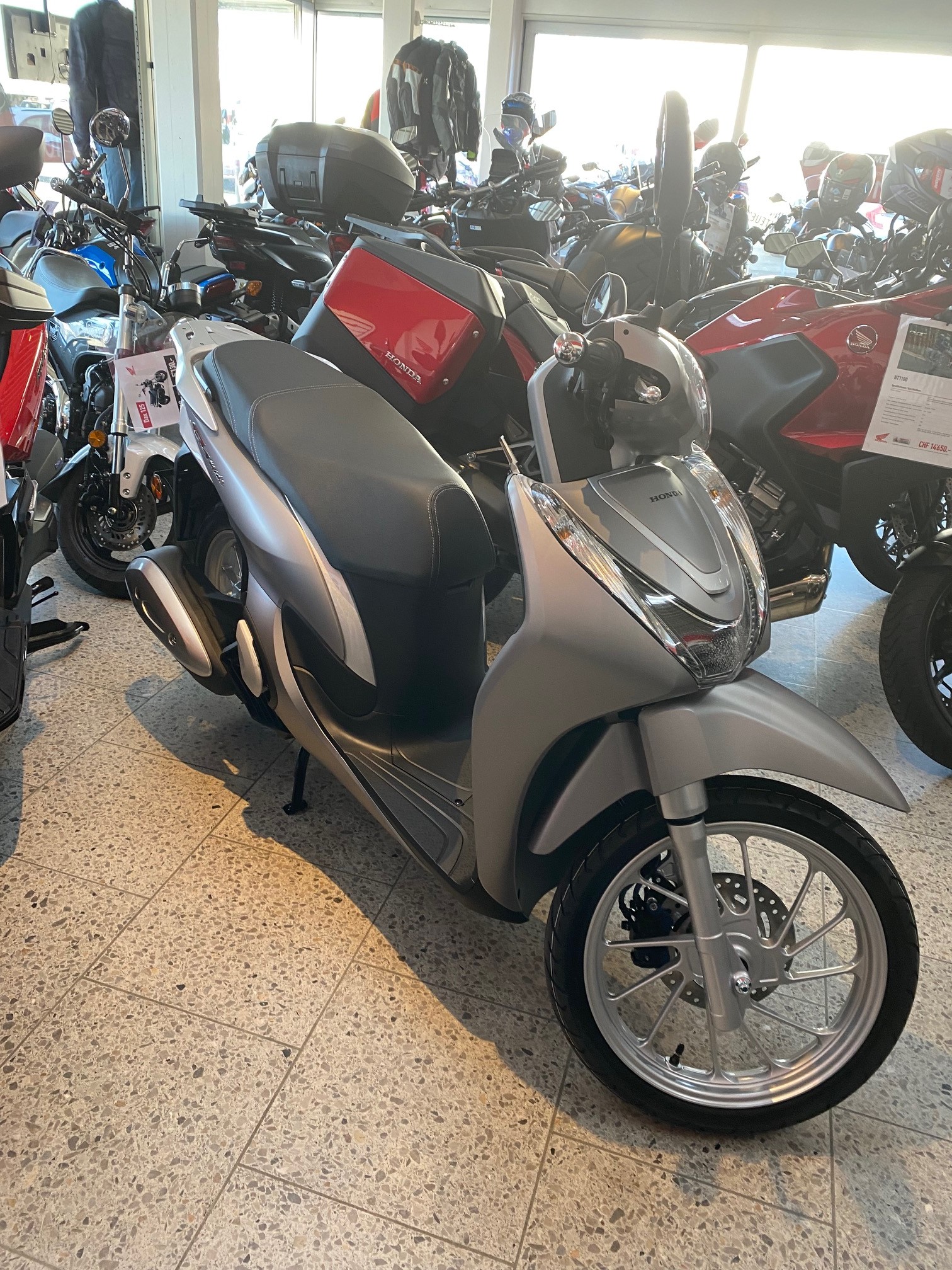HONDA SH 125 i Mode-image-1