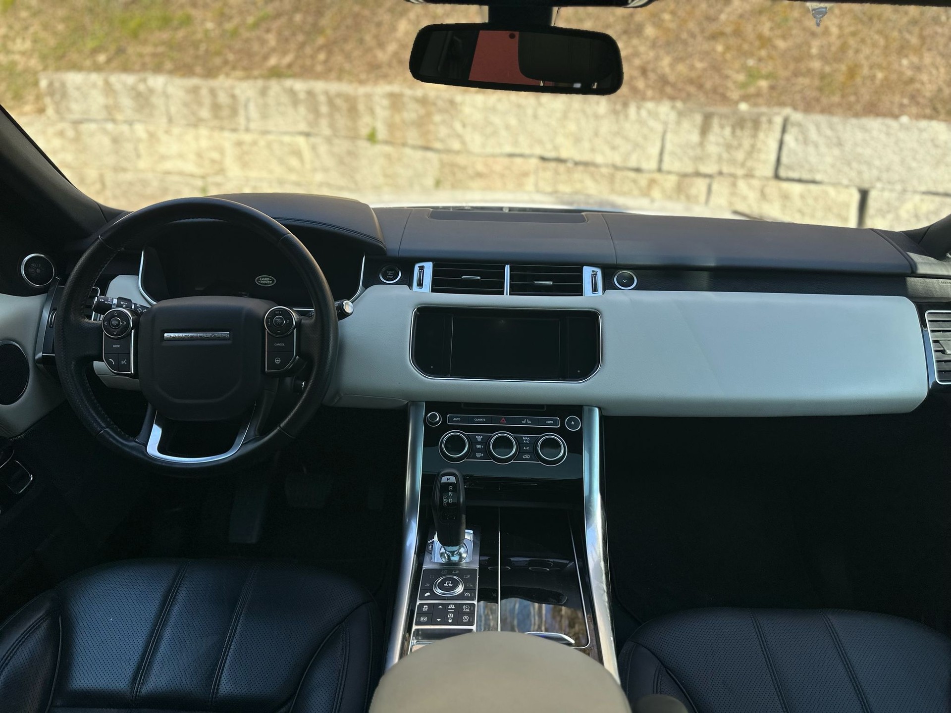 LAND ROVER Range Rover Sport 3.0 TDV6 S Automatic-image-6