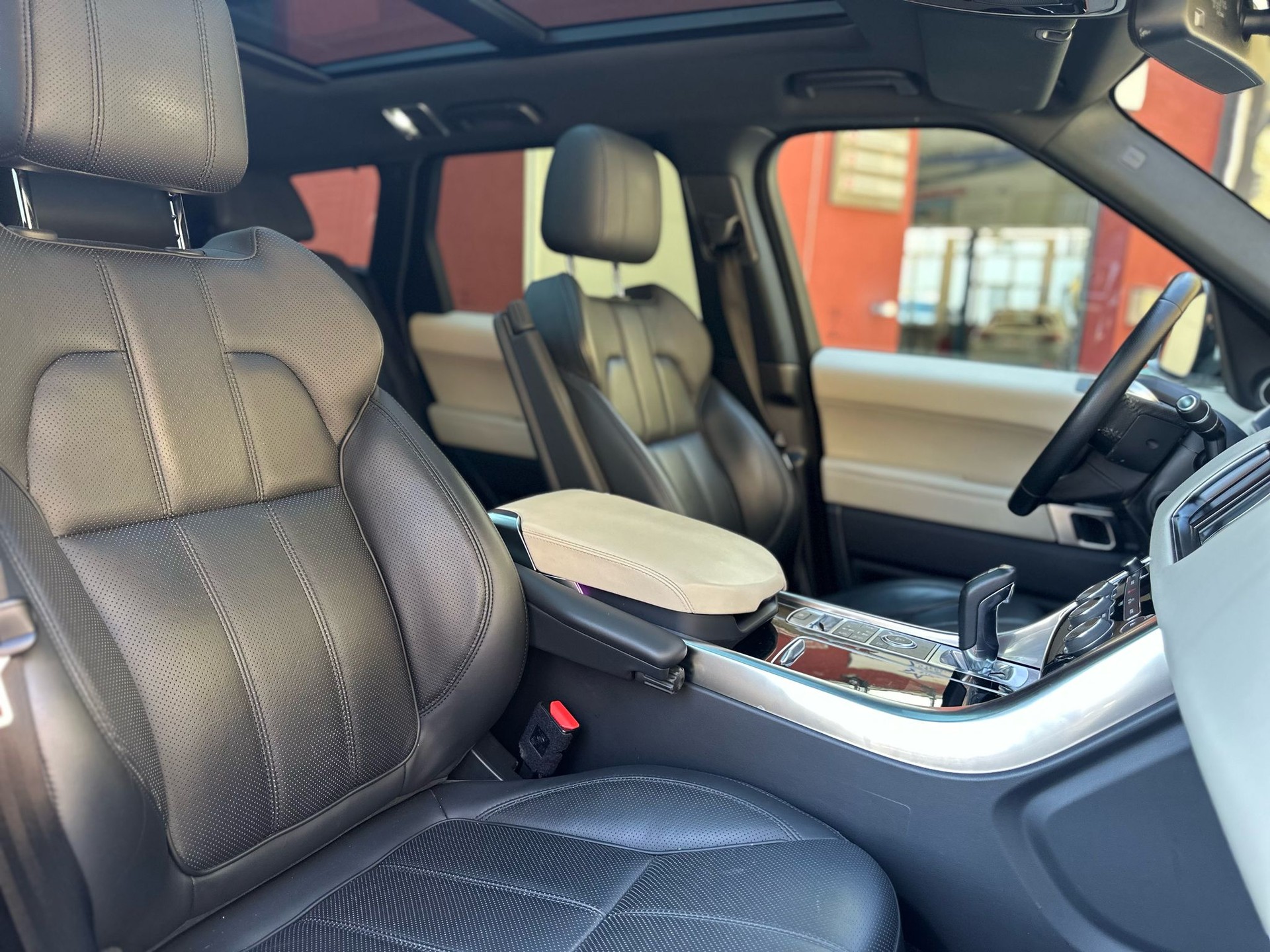 LAND ROVER Range Rover Sport 3.0 TDV6 S Automatic-image-7