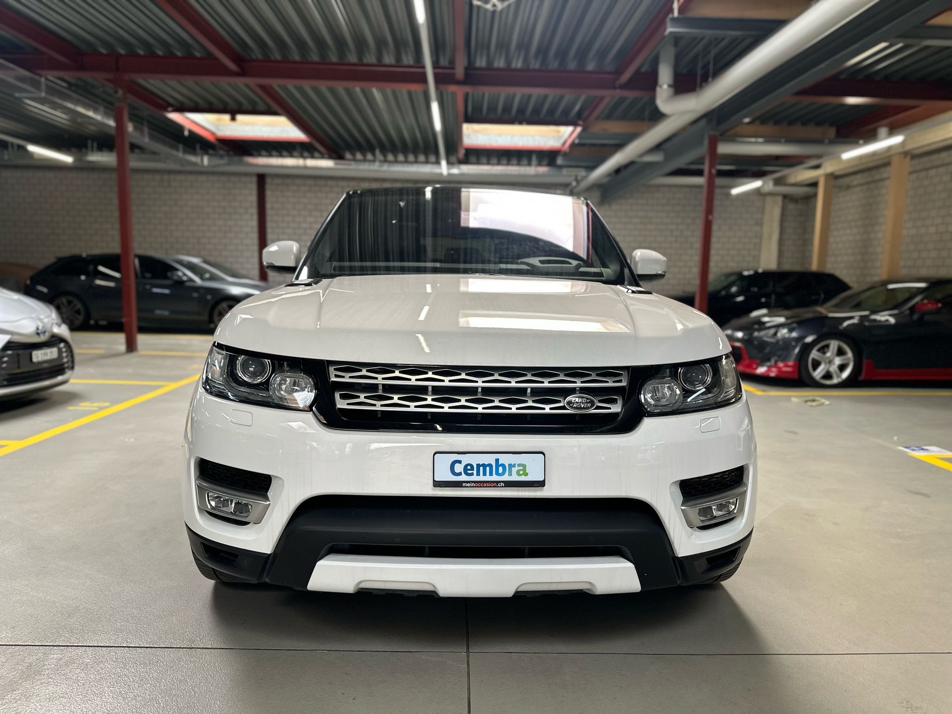 LAND ROVER Range Rover Sport 3.0 TDV6 S Automatic-image-8