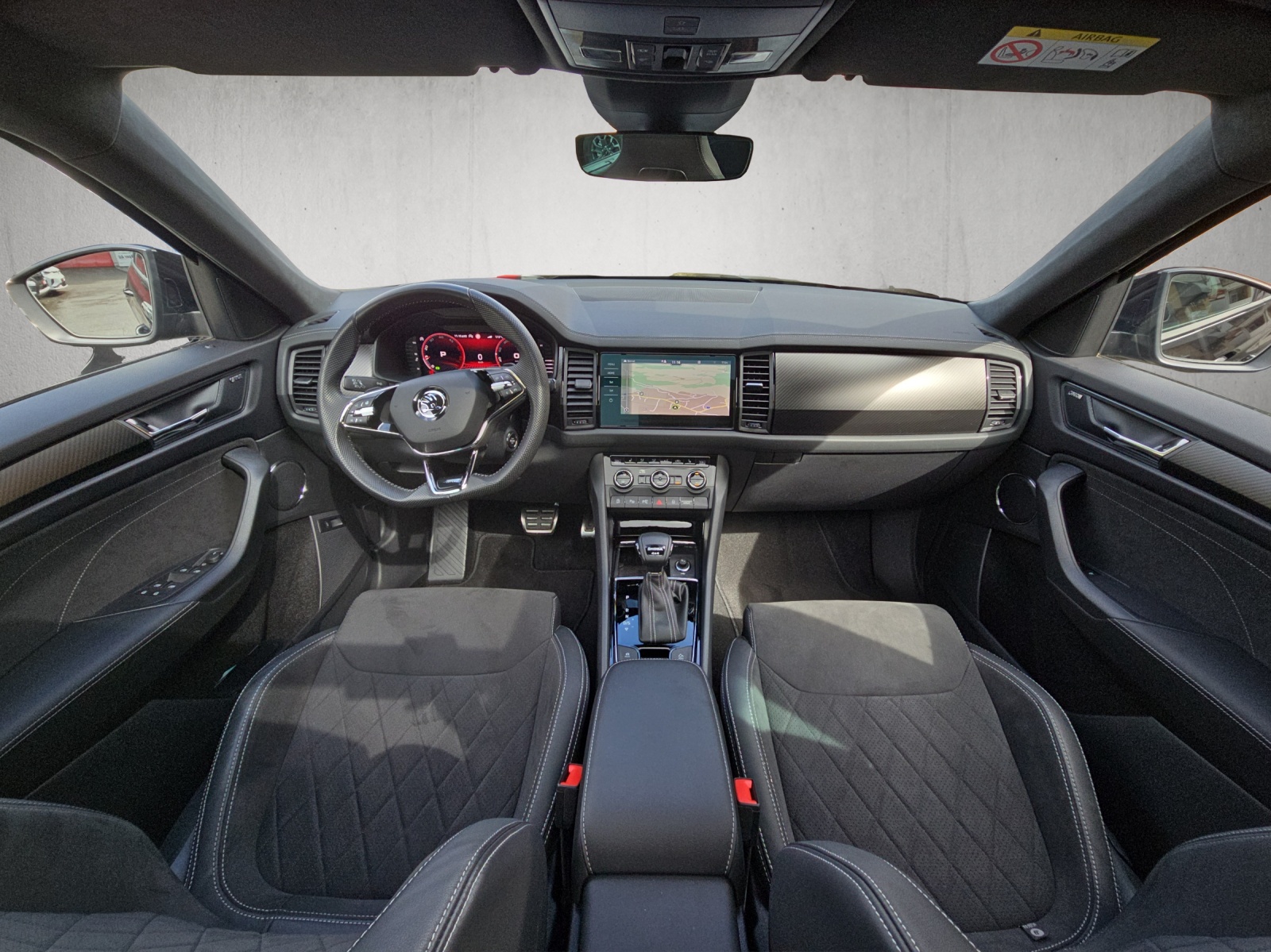 SKODA Kodiaq 2.0 TDI CR SportLine 4x4 DSG-image-4