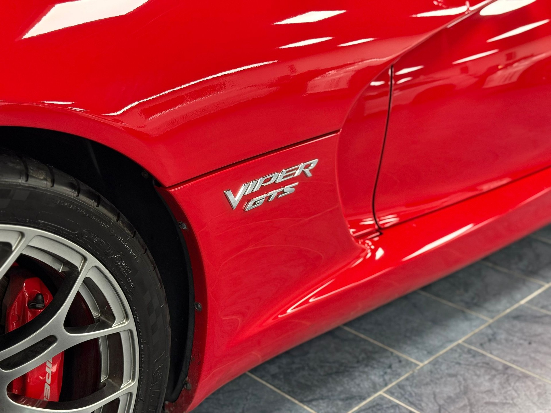 DODGE Viper SRT GTS-image-19