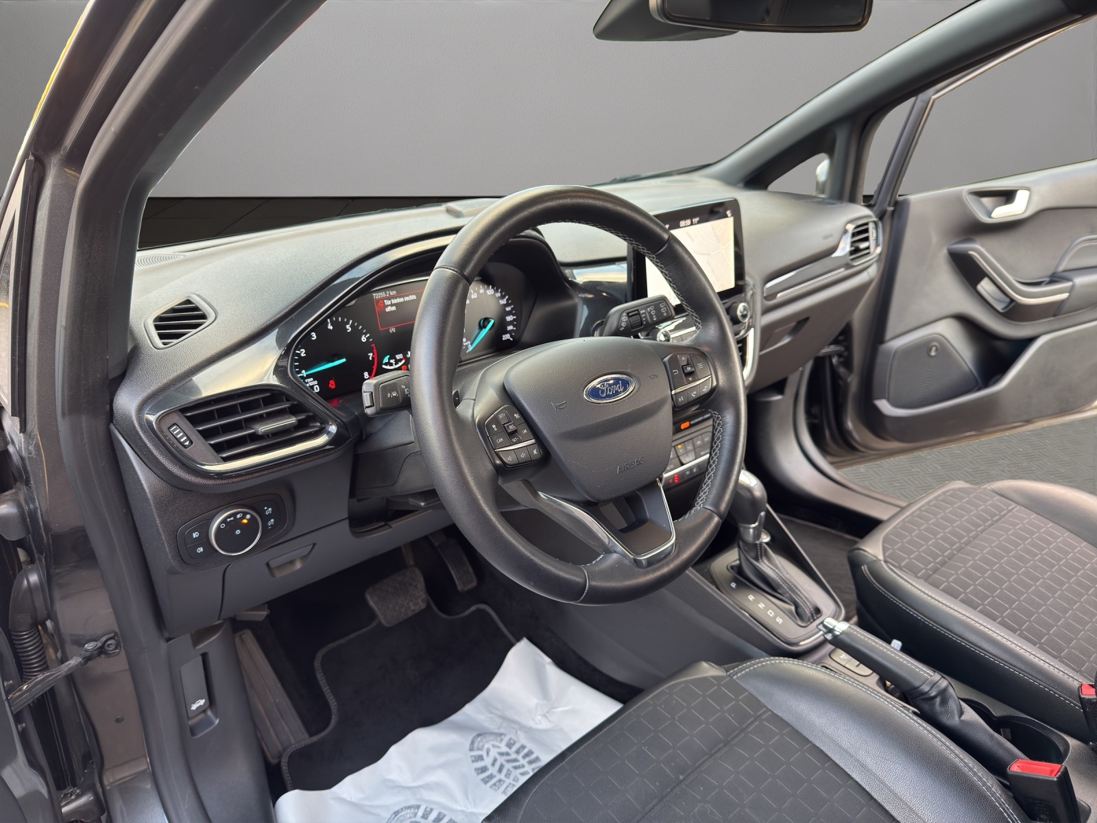 FORD Fiesta 1.0 SCTi Active Automat-image-9