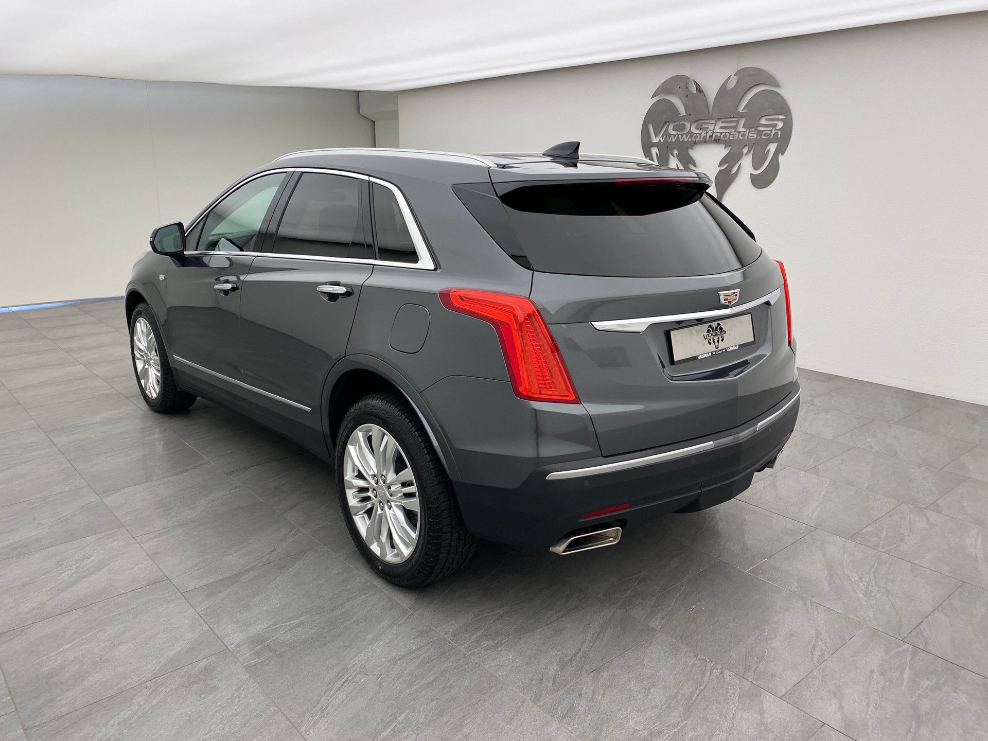 CADILLAC XT5 Premium 3.6 AWD-image-5