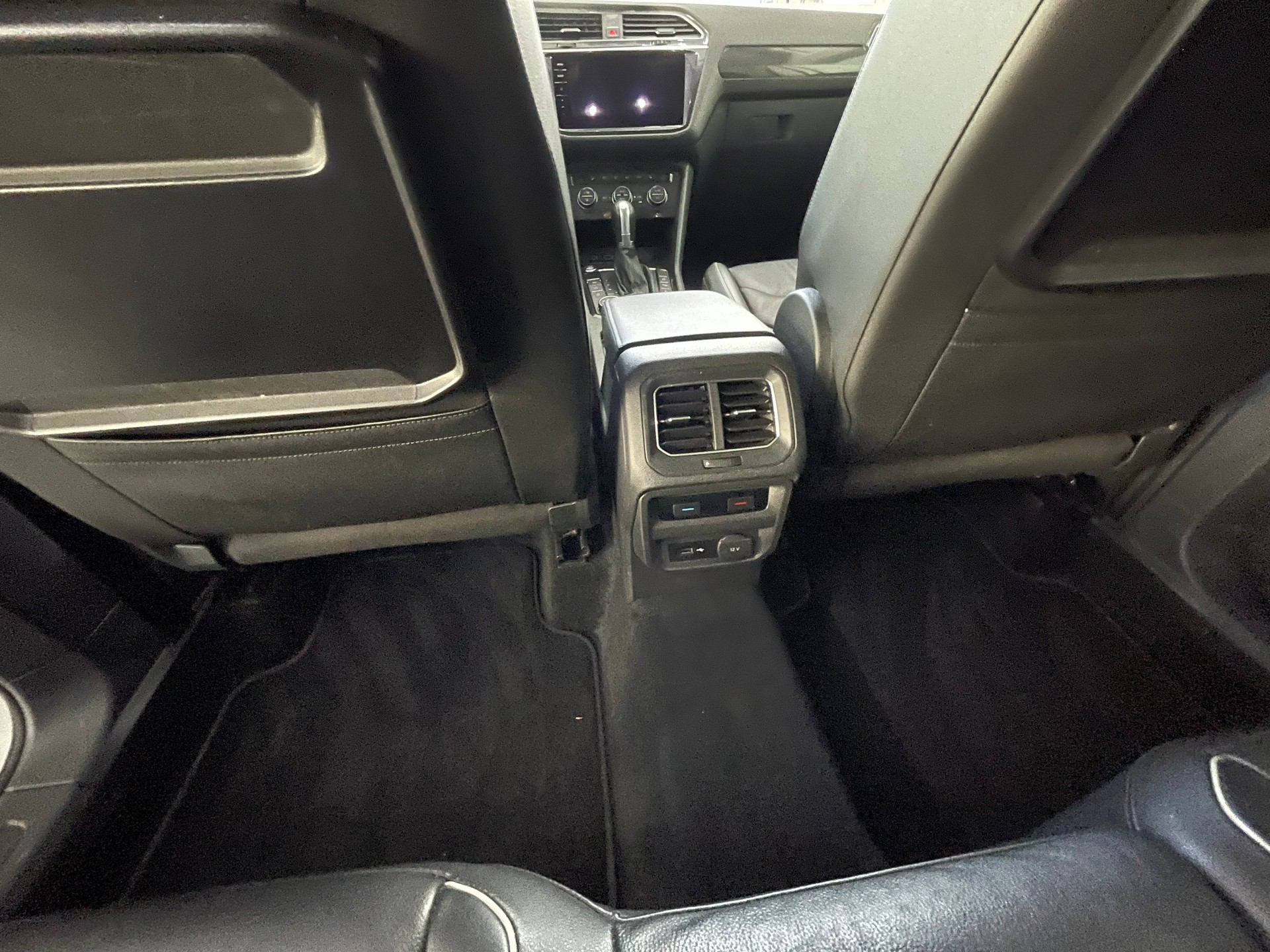 VW Tiguan Allsp 2.0 High 4M-image-22