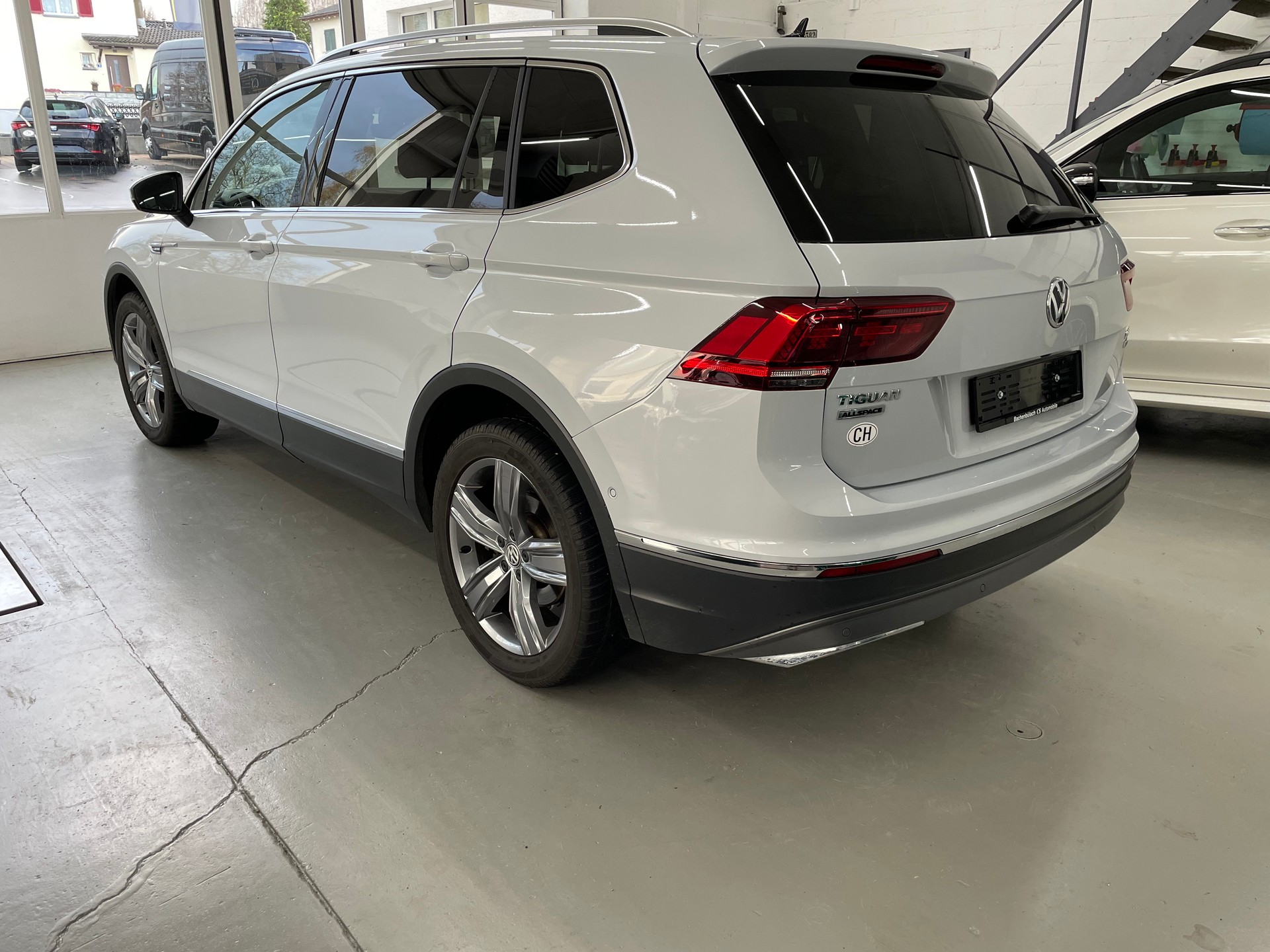 VW Tiguan Allsp 2.0 High 4M-showroom-element-1