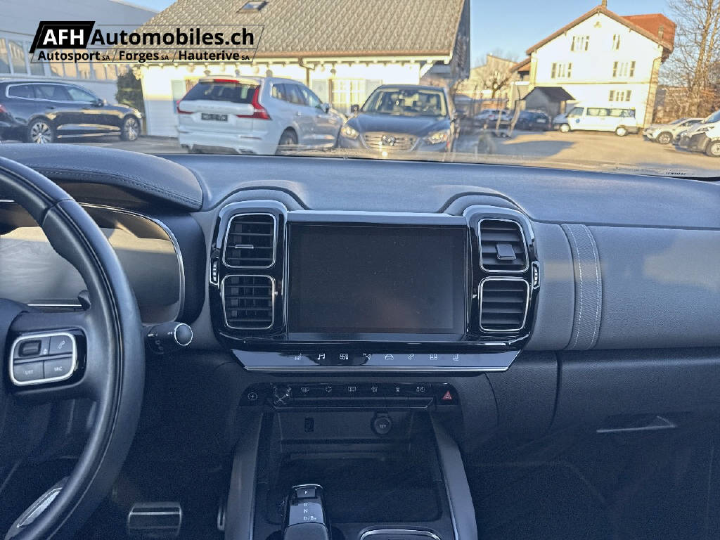 CITROEN C5 Aircross 1.6 Plug-in Hybrid Shine-image-12