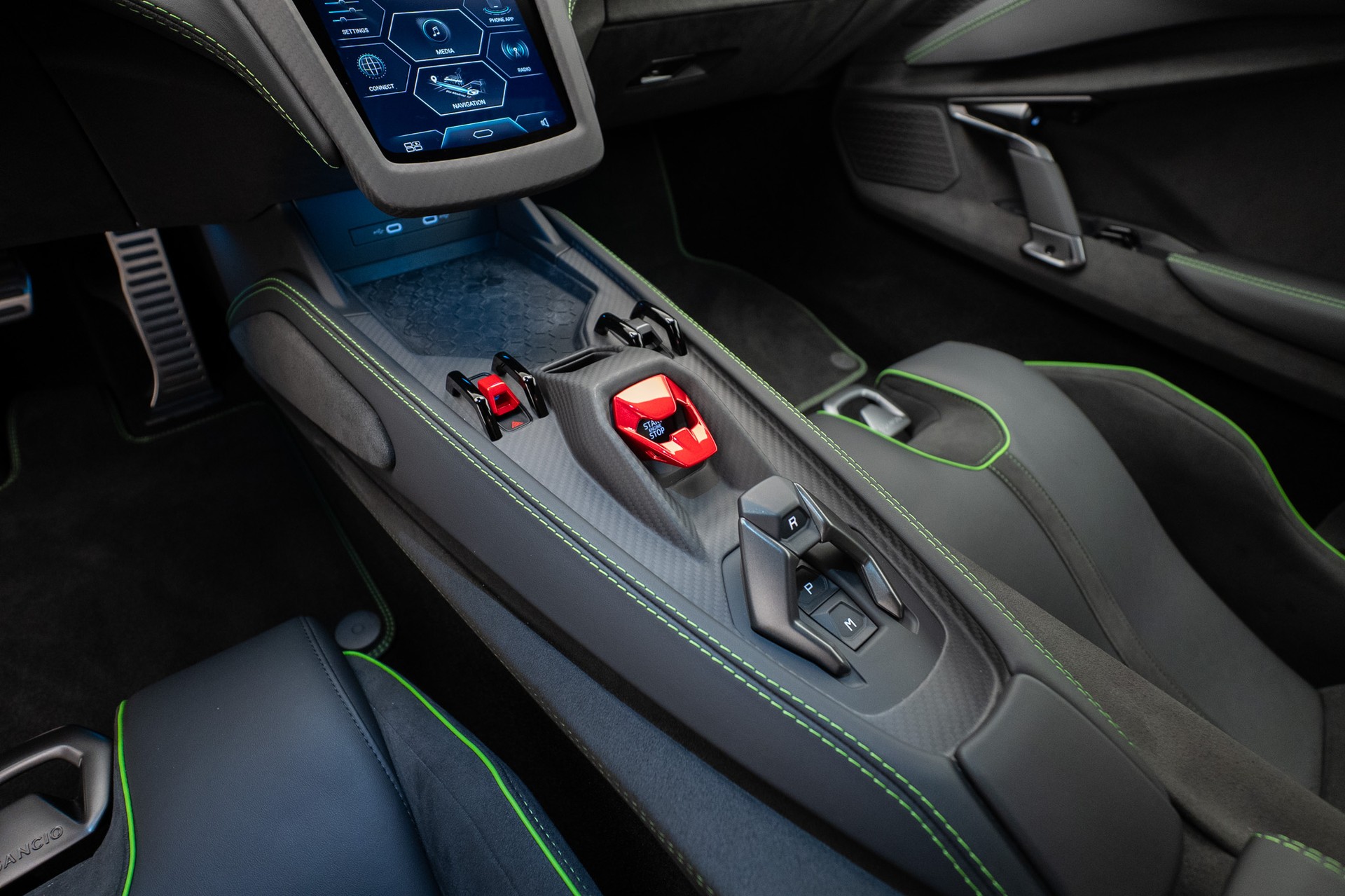 LAMBORGHINI Revuelto HPEV-image-10