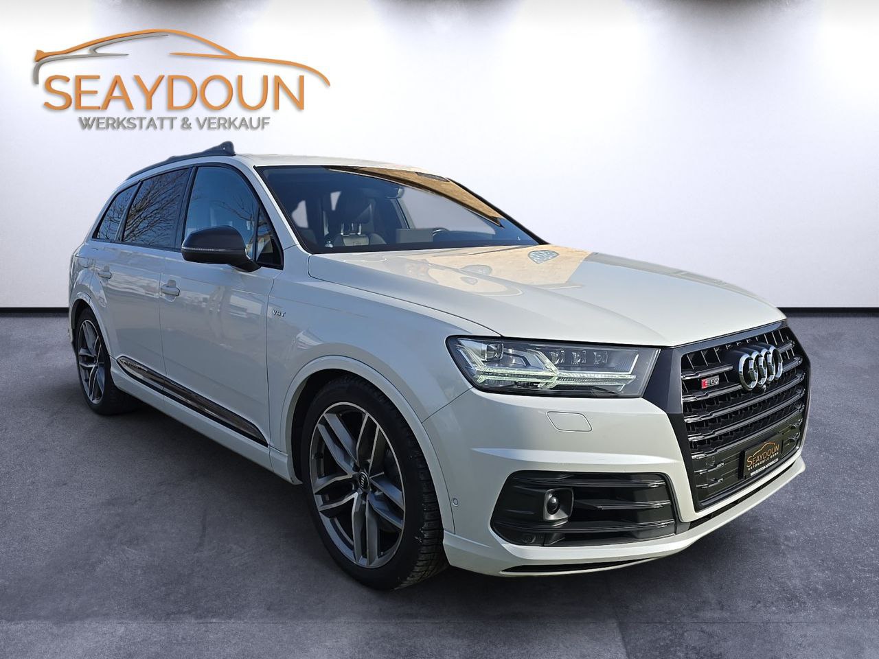 AUDI SQ7 4.0 TDI quattro tiptronic-showroom-element-1