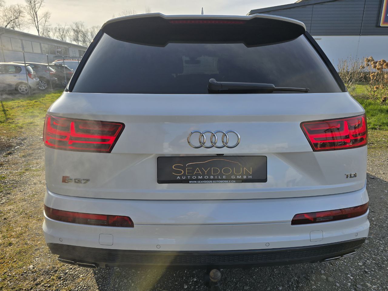 AUDI SQ7 4.0 TDI quattro tiptronic-image-6