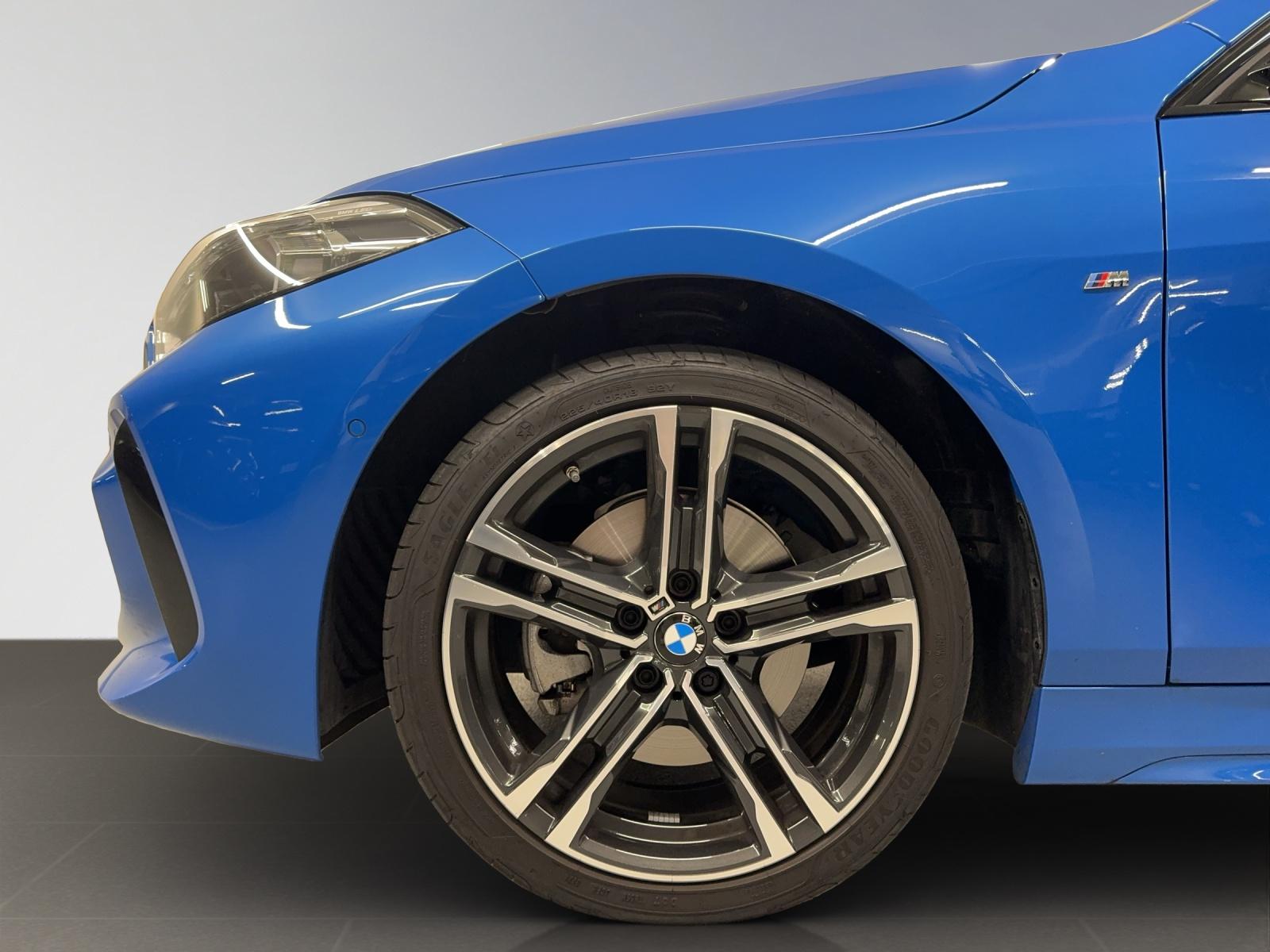 BMW 118d-image-8