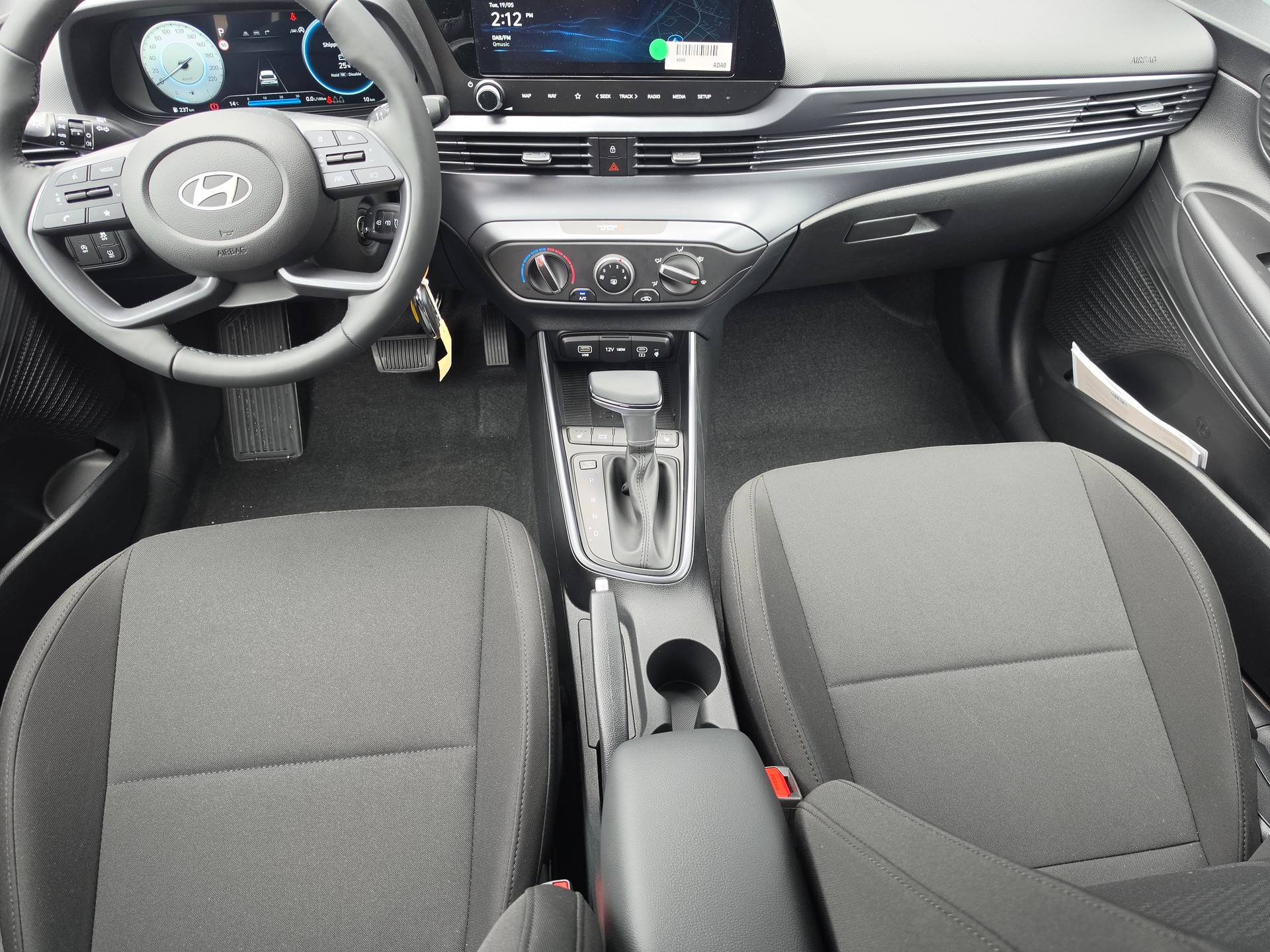 HYUNDAI i20 1.0 T-GDi Amplia DCT-image-3