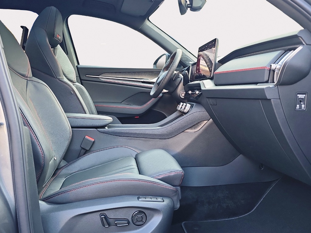 SKODA Kodiaq 2.0 TSI RS-image-9