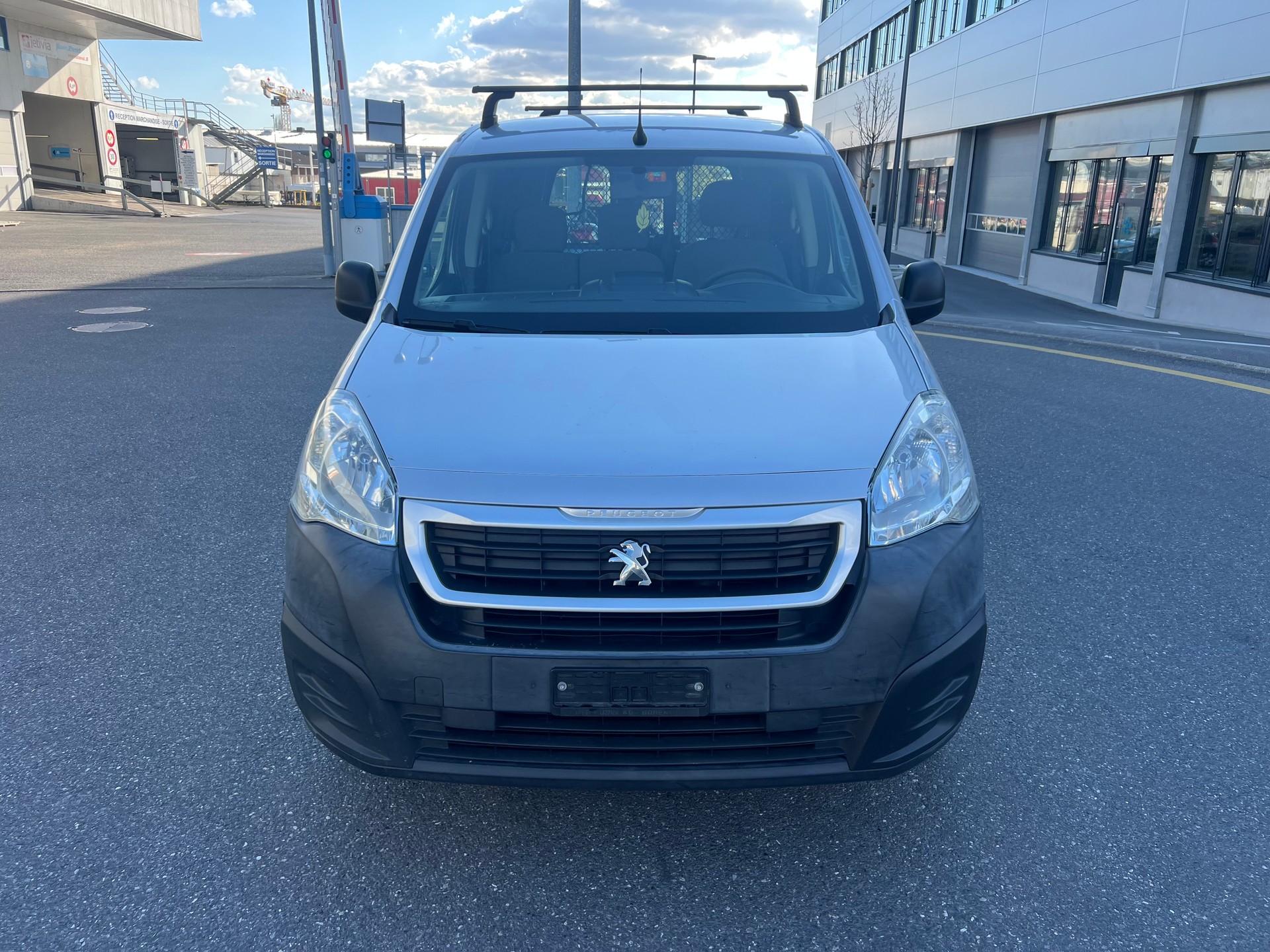 PEUGEOT Partner 1.6 VTi Access-image-1