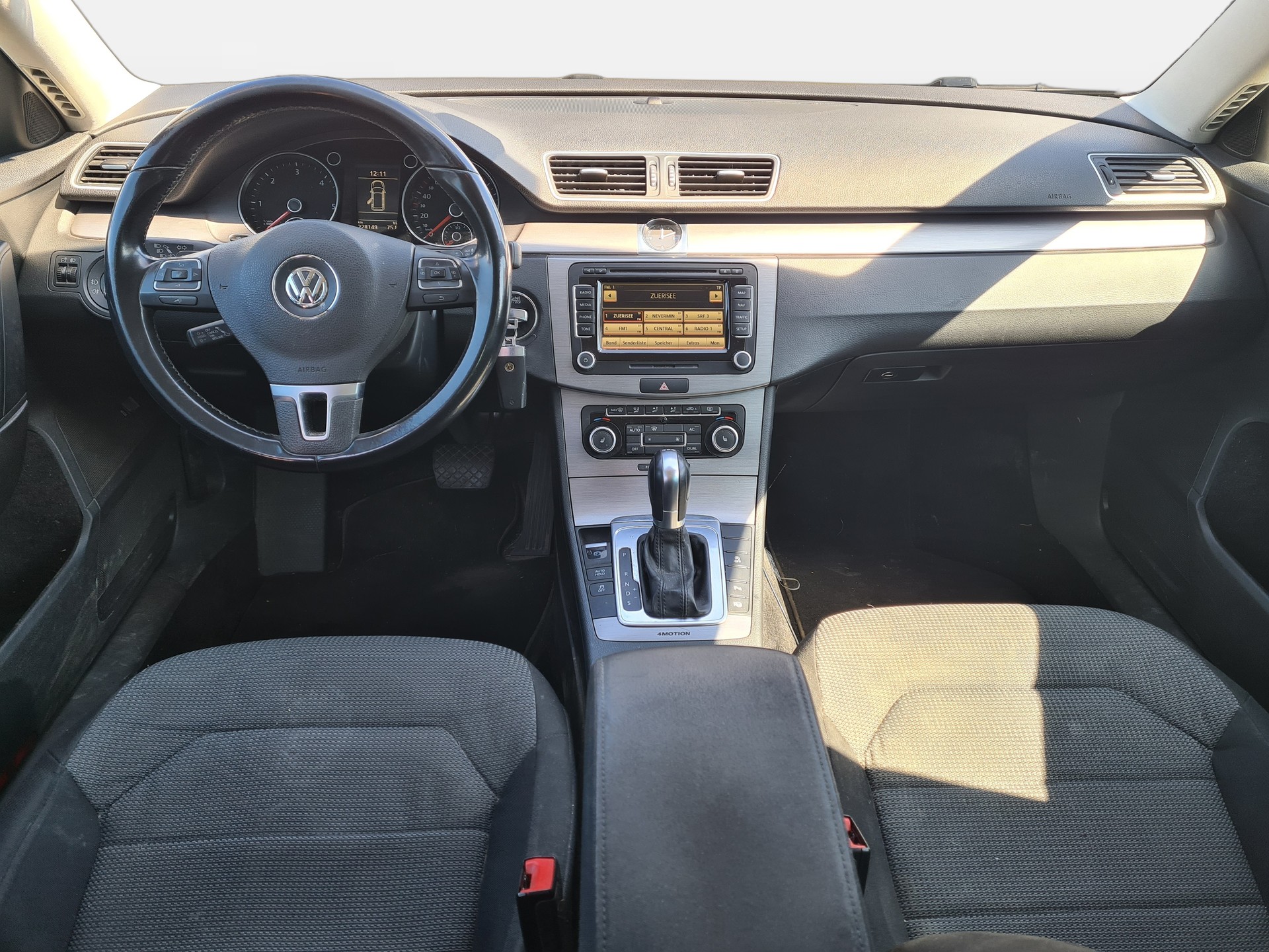 VW Passat Variant 2.0 TDI BMT Comfortline 4MDSG-image-9