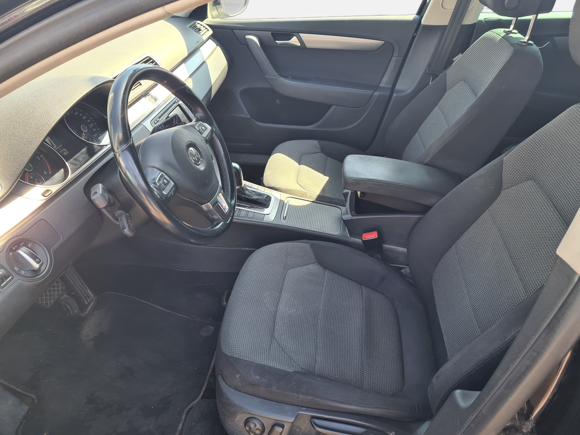 VW Passat Variant 2.0 TDI BMT Comfortline 4MDSG-image-7