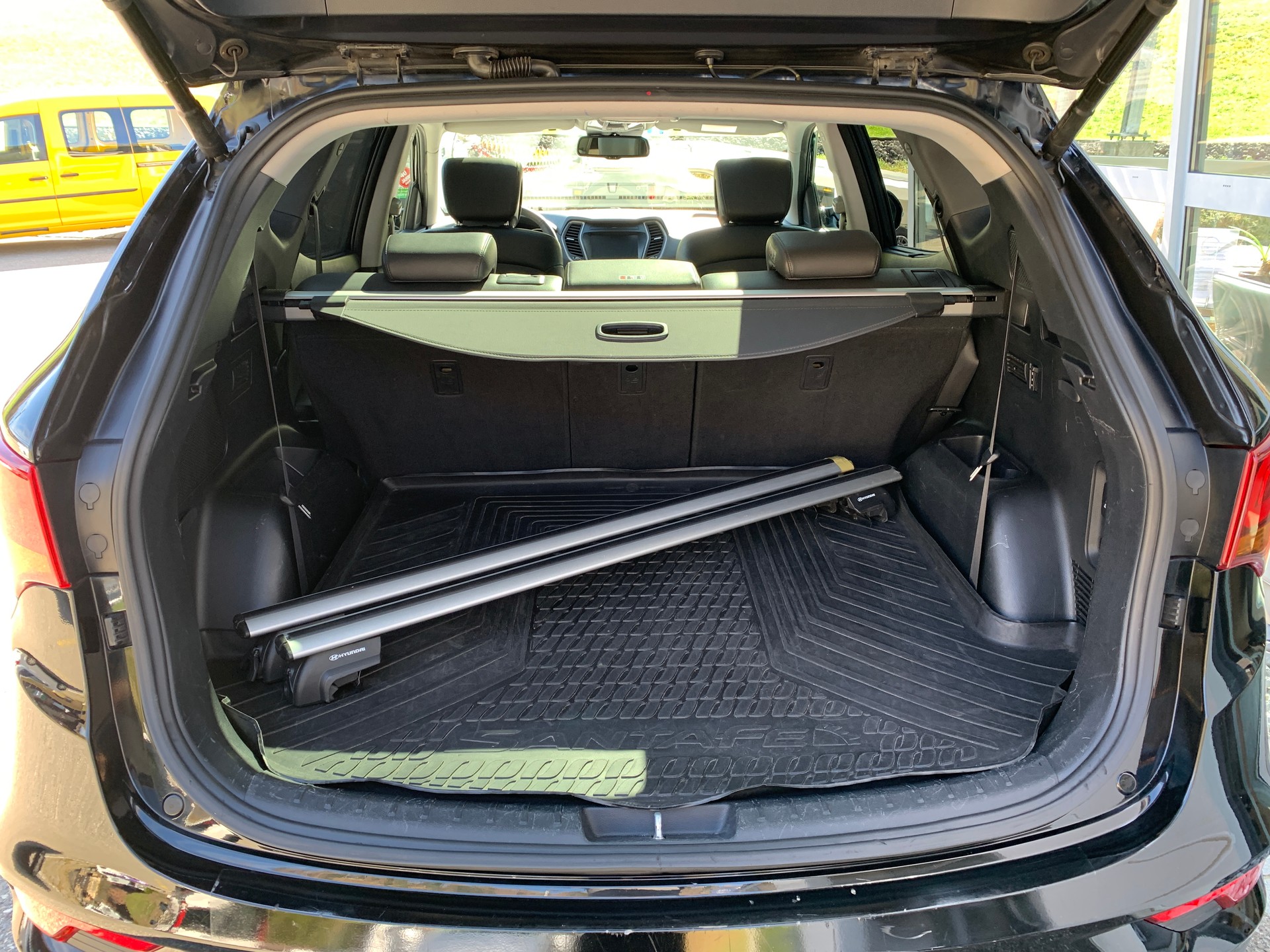 HYUNDAI Santa Fe 2.2 CRDI Vertex 4WD Automatic-image-18