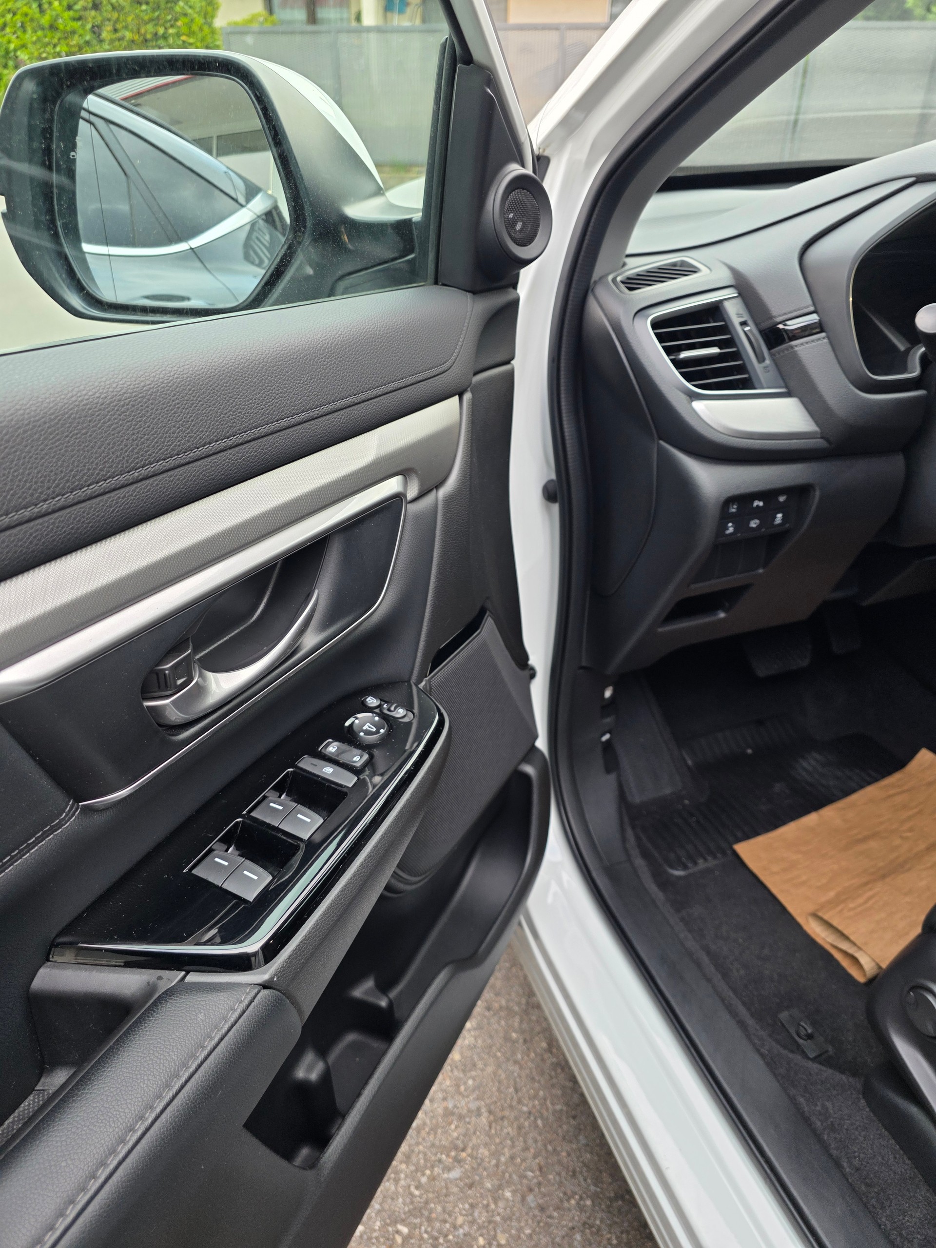 HONDA CR-V 2.0i MMD Hybrid Lifestyle 4WD Automatic-image-6