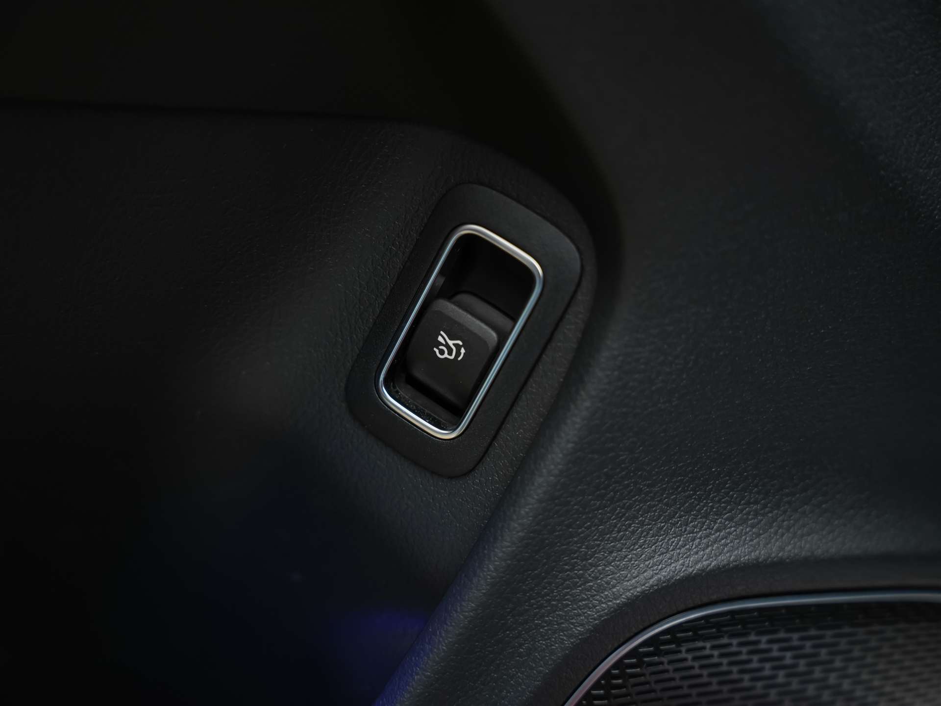 MERCEDES-BENZ CLA 45 S AMG 4Matic+ 8G-DCT *Schalensitze*Burmester*Schmiedefelgen*-image-20