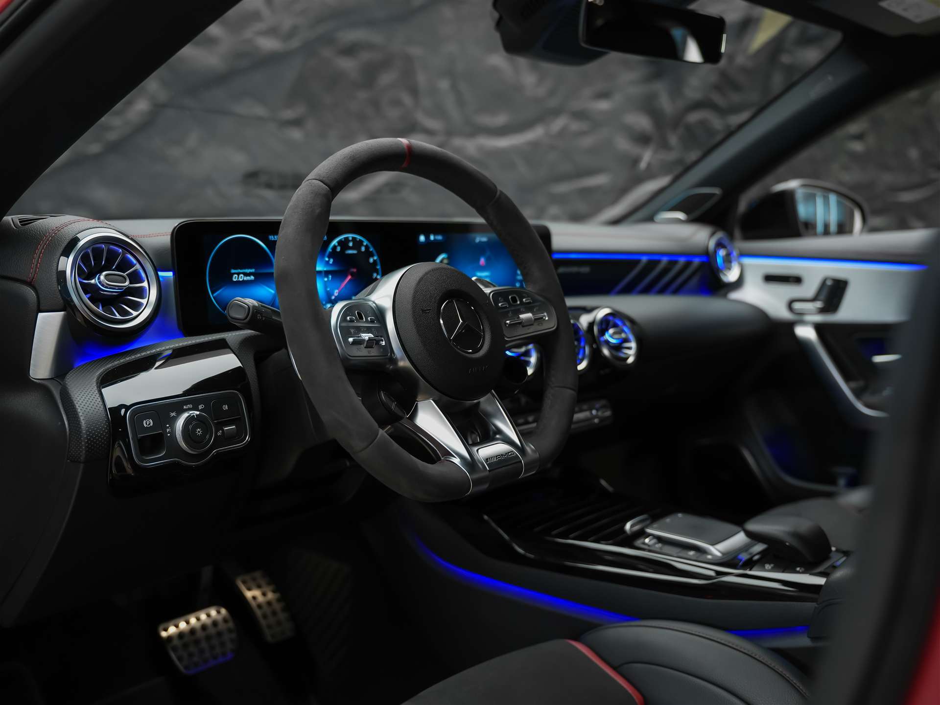 MERCEDES-BENZ CLA 45 S AMG 4Matic+ 8G-DCT *Schalensitze*Burmester*Schmiedefelgen*-image-8