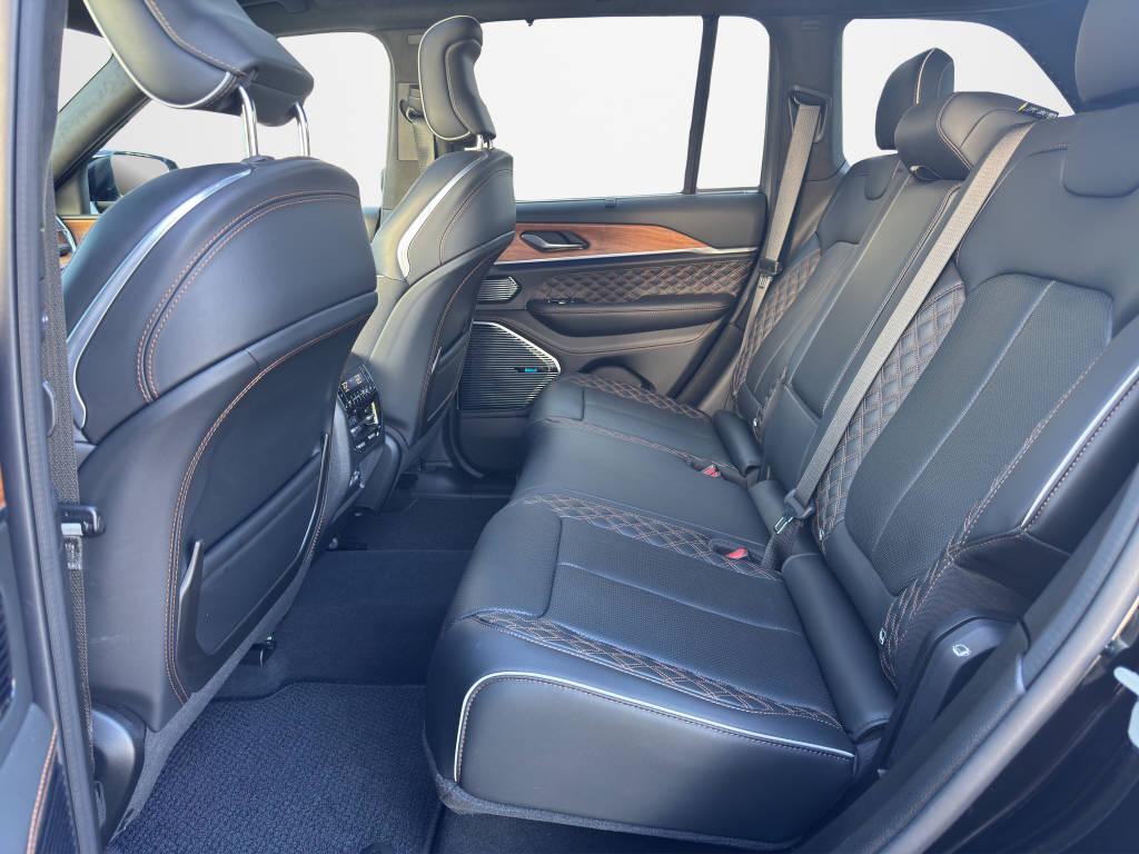 JEEP Grand Cherokee 2.0 Turbo Summit Reserve 4xe-image-14