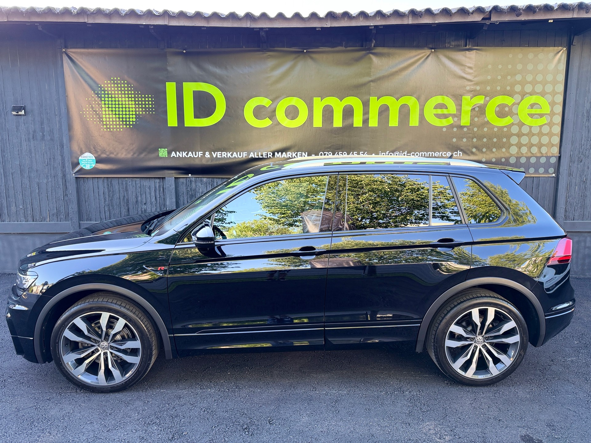 VW R-Line 2.0TSI-image-4